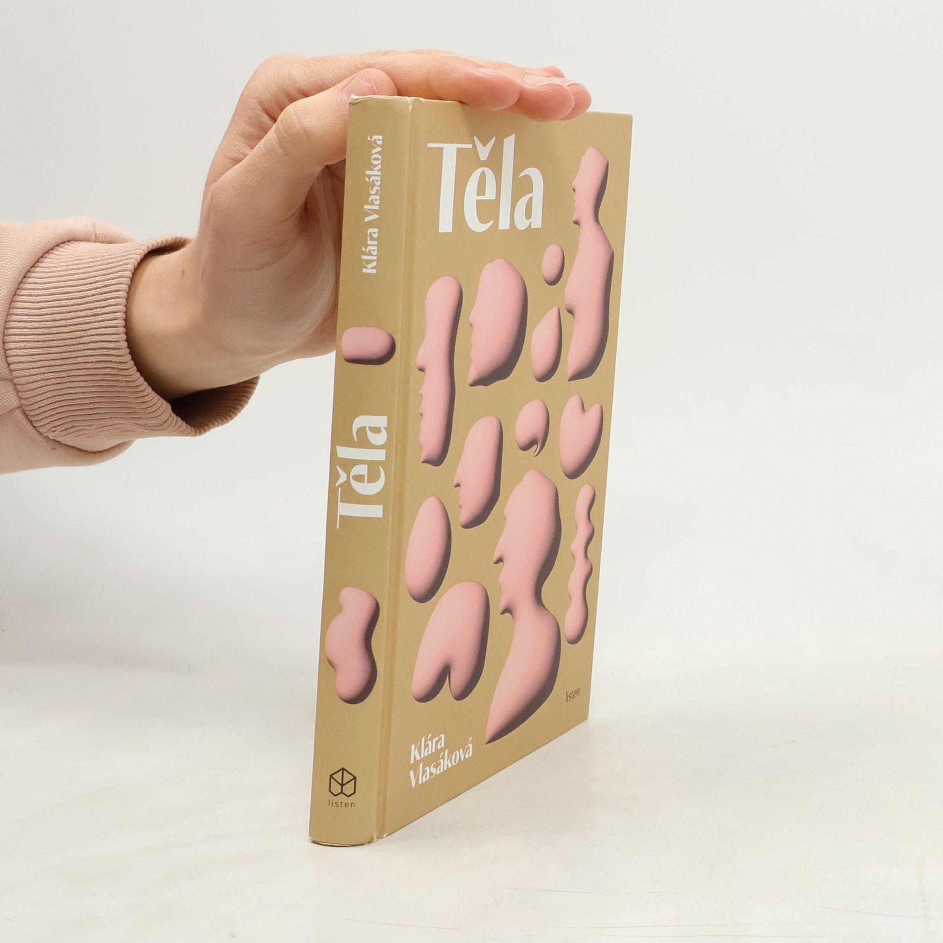 Klára Vlasáková Těla