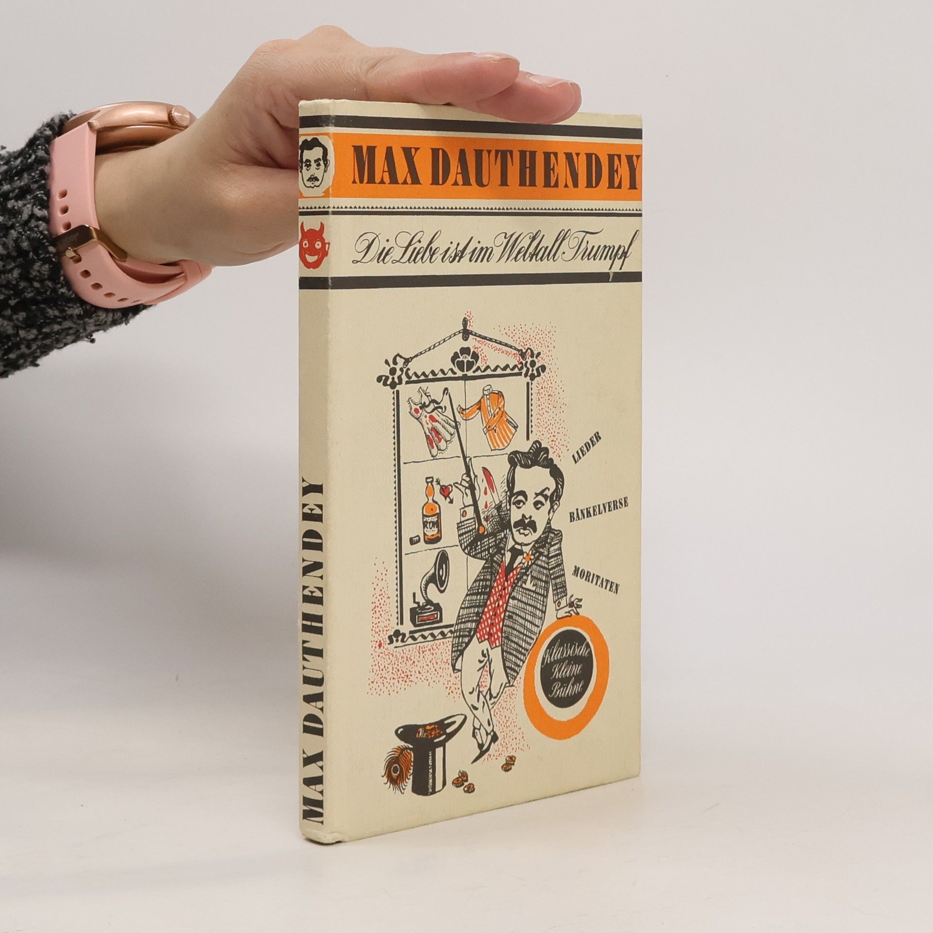 Die Liebe ist im Weltall Trumpf Lieder