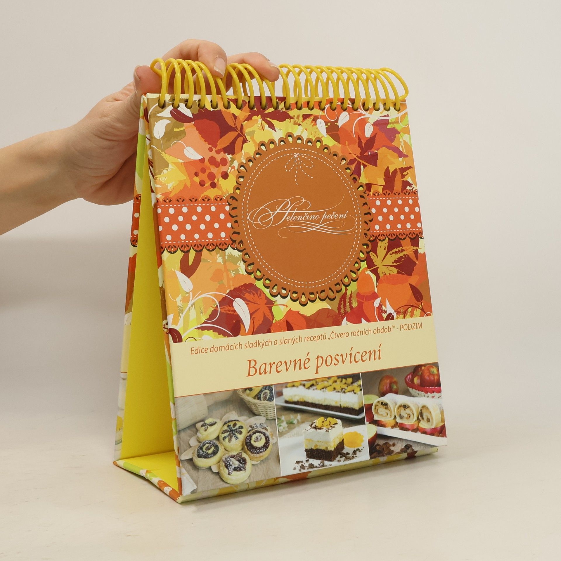 Helena Vybíralová Helenčino pečení. Barevné posvícení