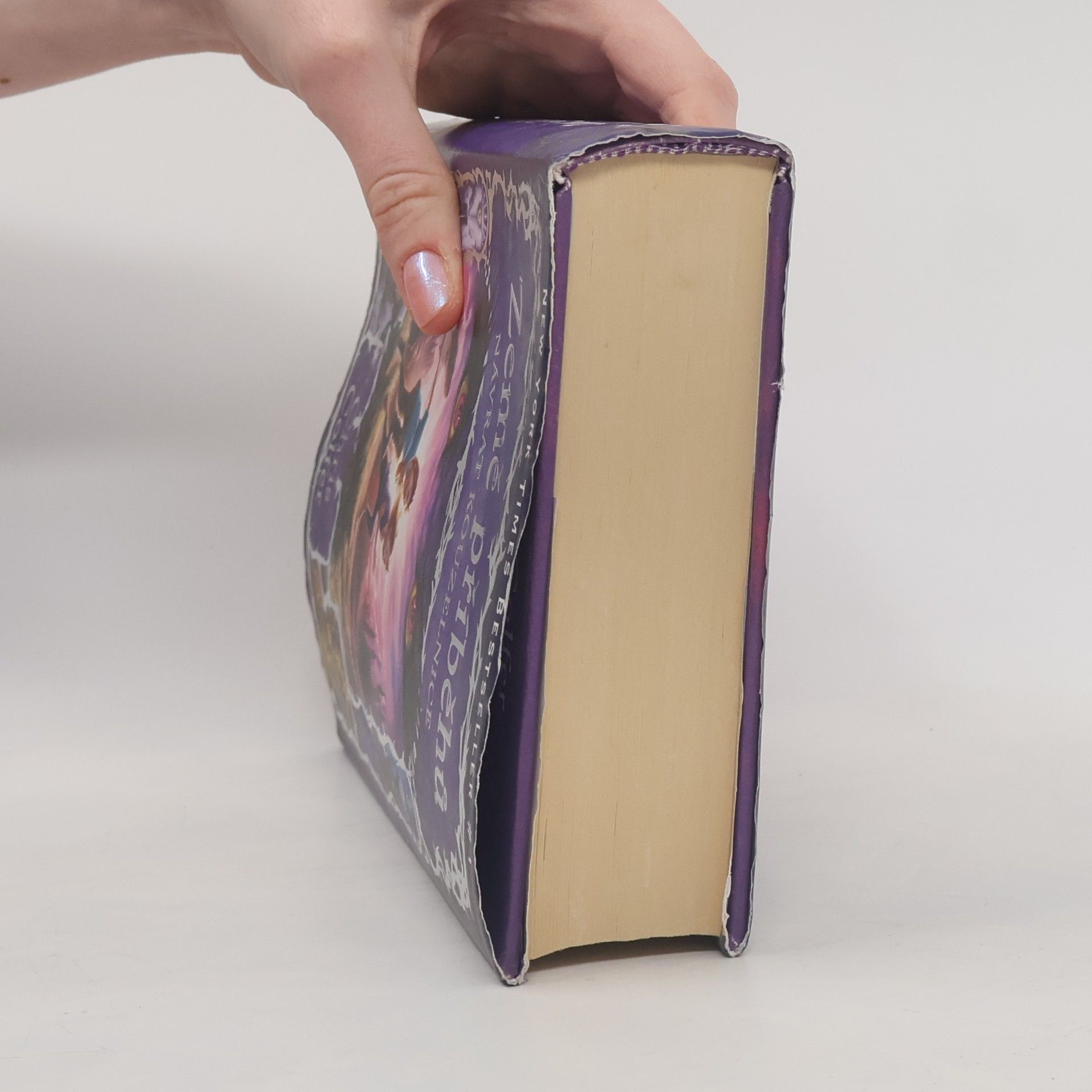 Chris Colfer Země příběhů. Návrat kouzelnice