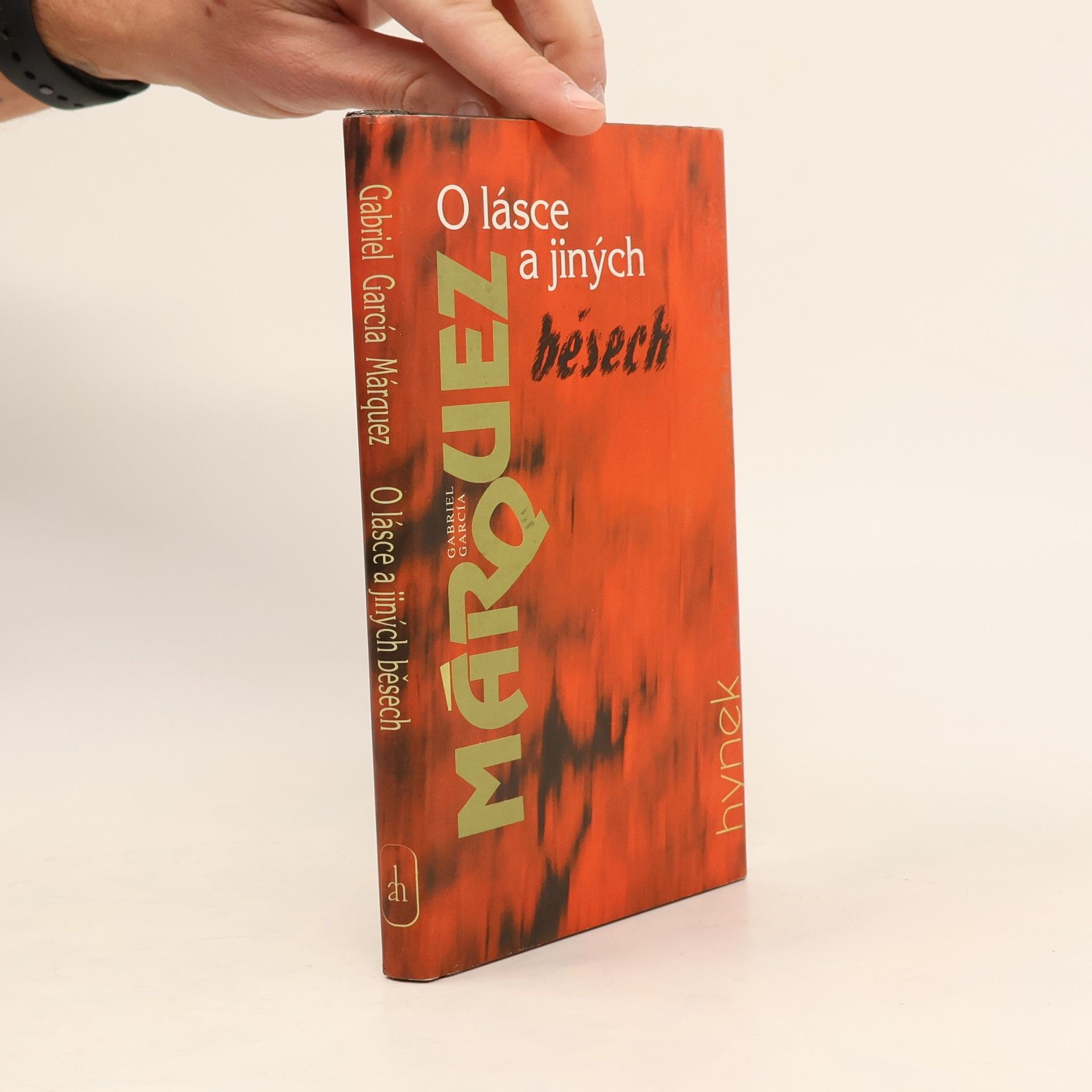 O lásce a jiných běsech