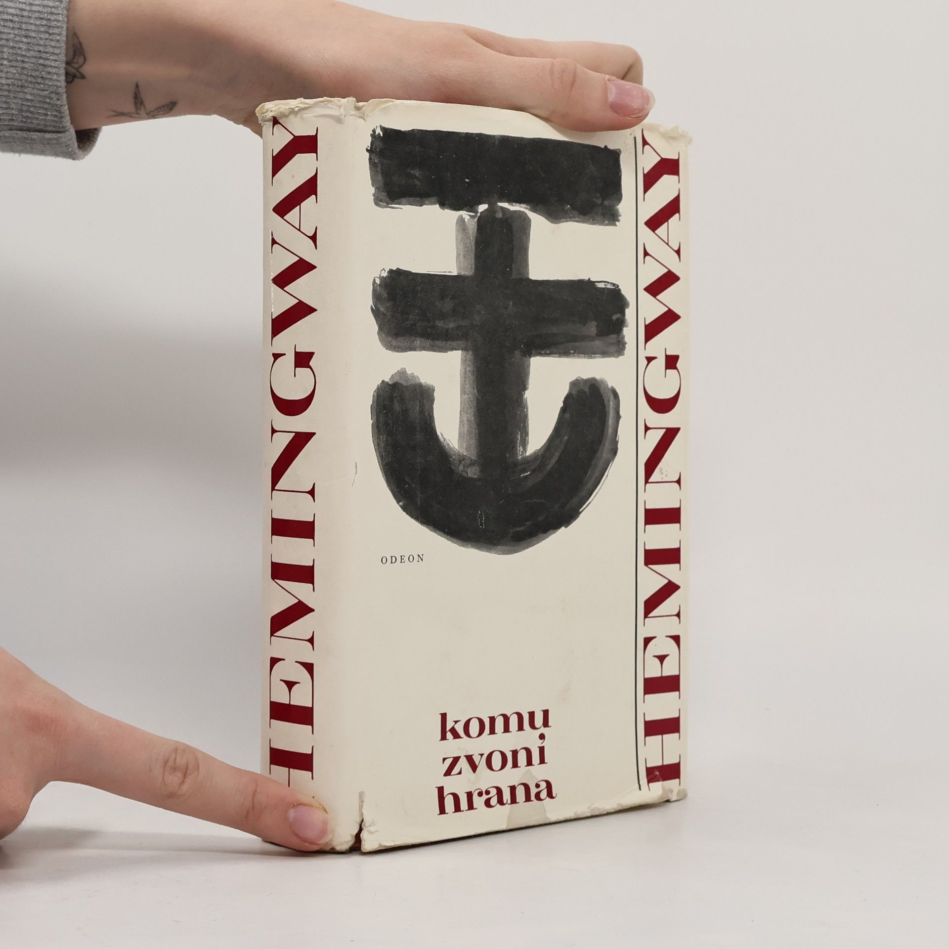 Ernest Hemingway Komu zvoní hrana