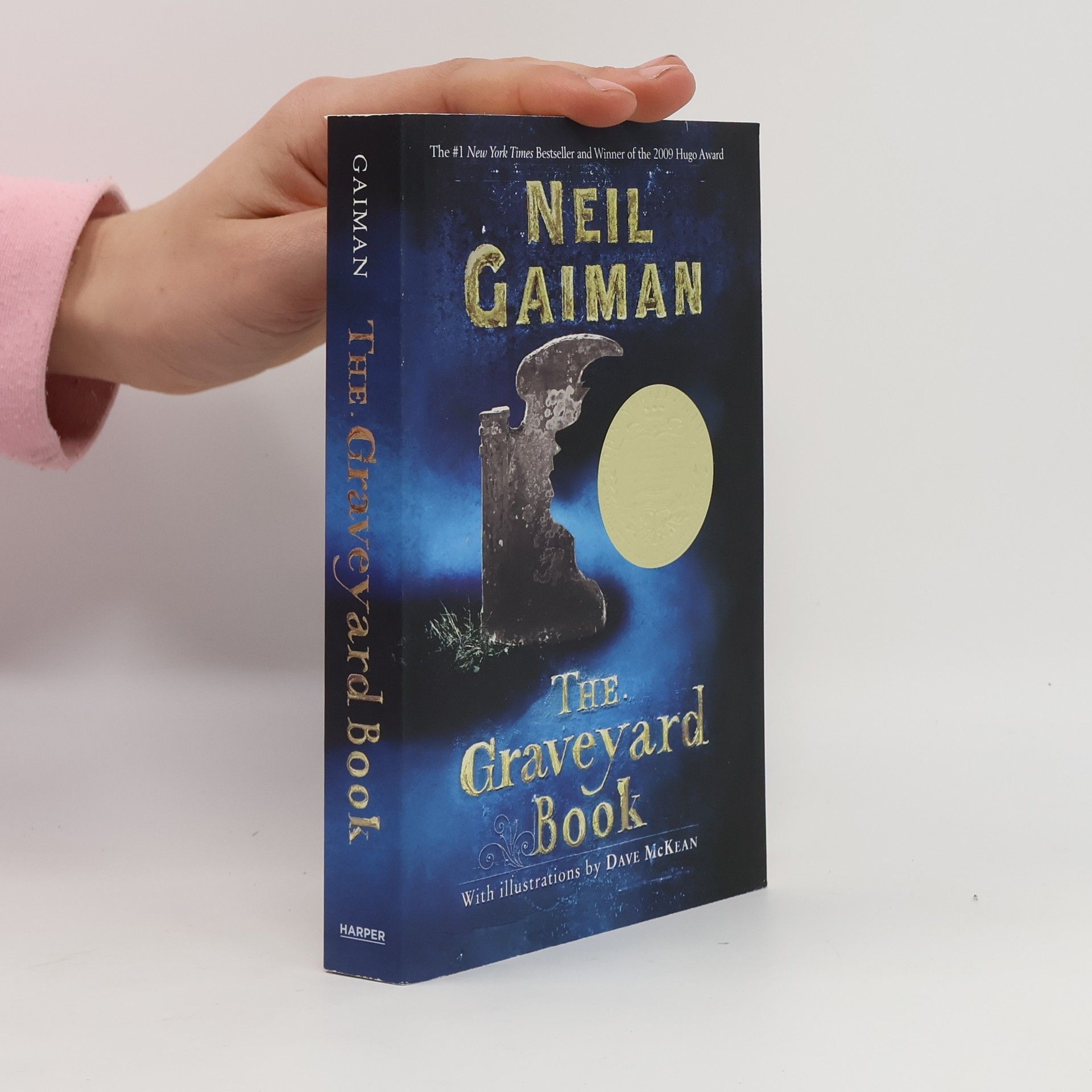 Neil Gaiman The Graveyard Book