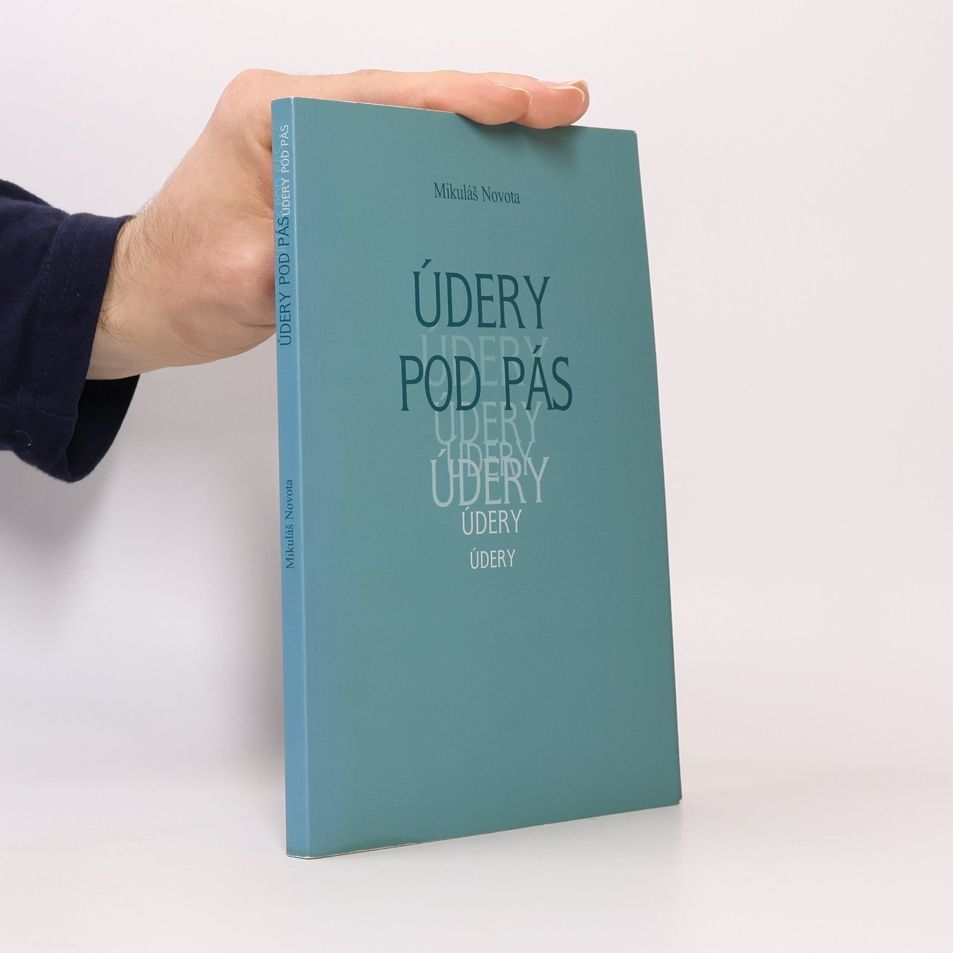 Mikuláš Novota Údery pod pás
