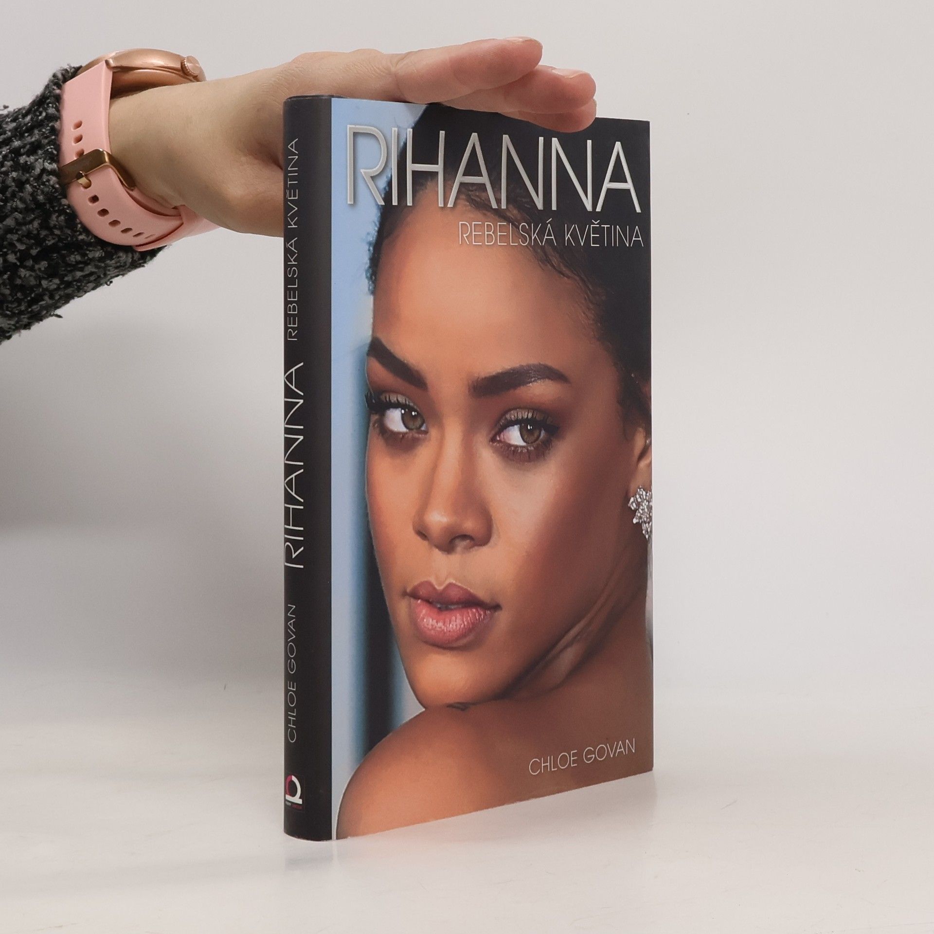Petr Štika Rihanna. Rebelská květina