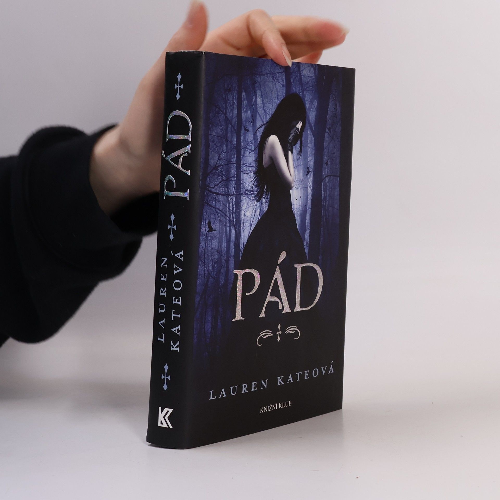 Lauren Kate Pád