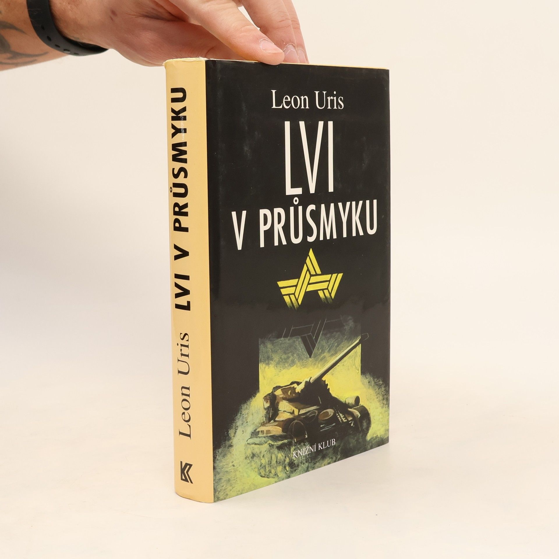 Leon Uris Lvi v průsmyku