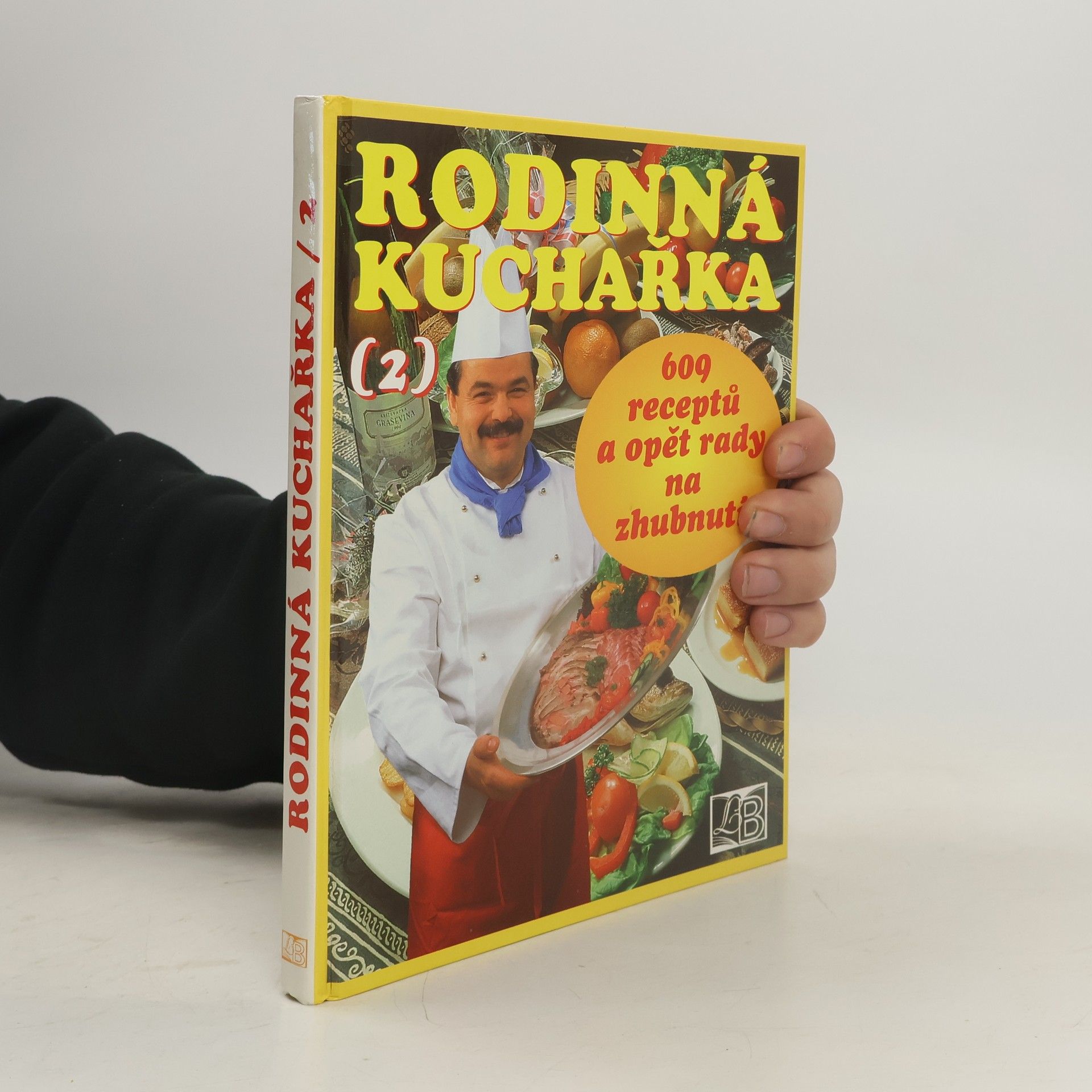 Zuzana Divišová Rodinná kuchařka 2 : (609 receptů a opět rady na zhubnutí́)