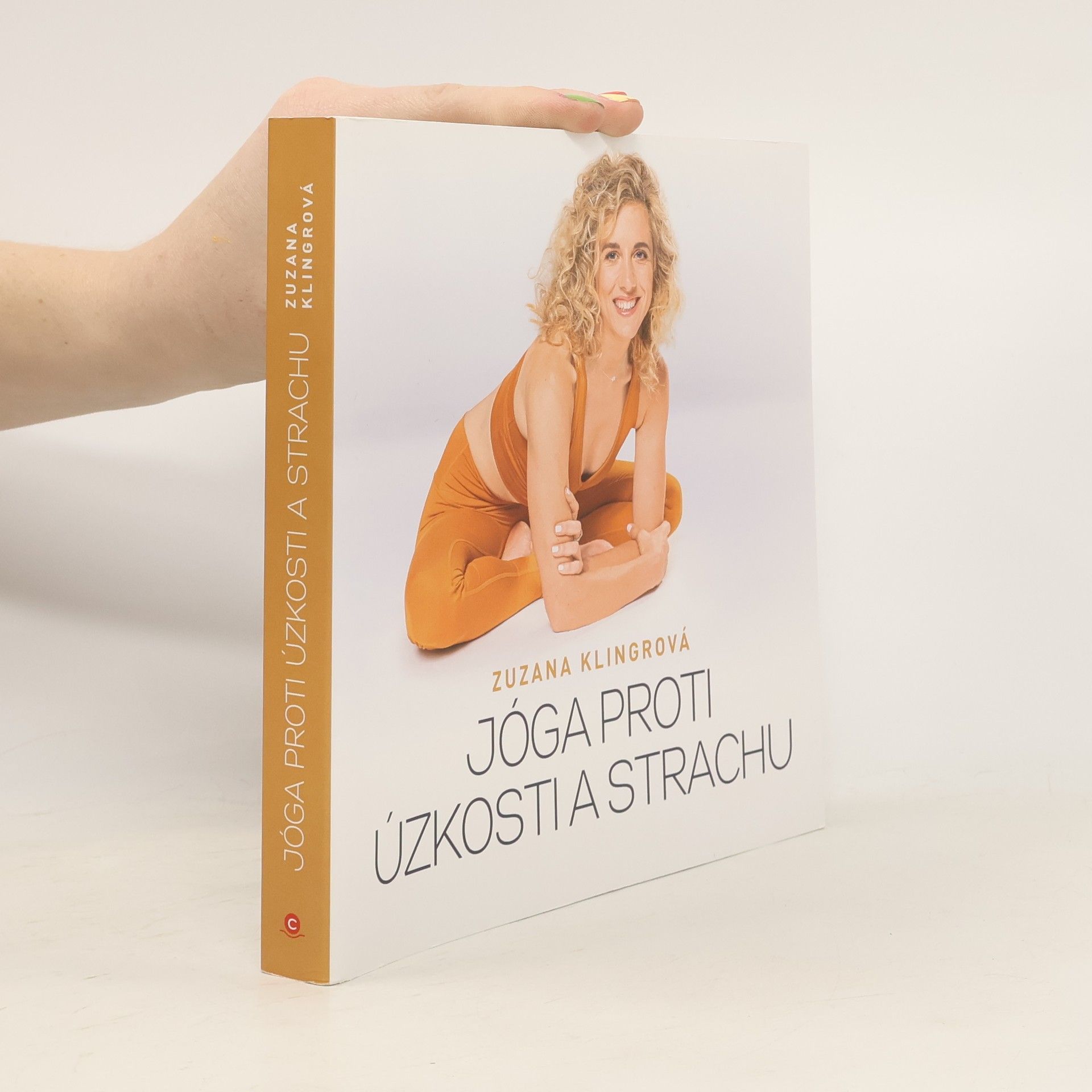 Zuzka Klingrová Jóga proti úzkosti a strachu