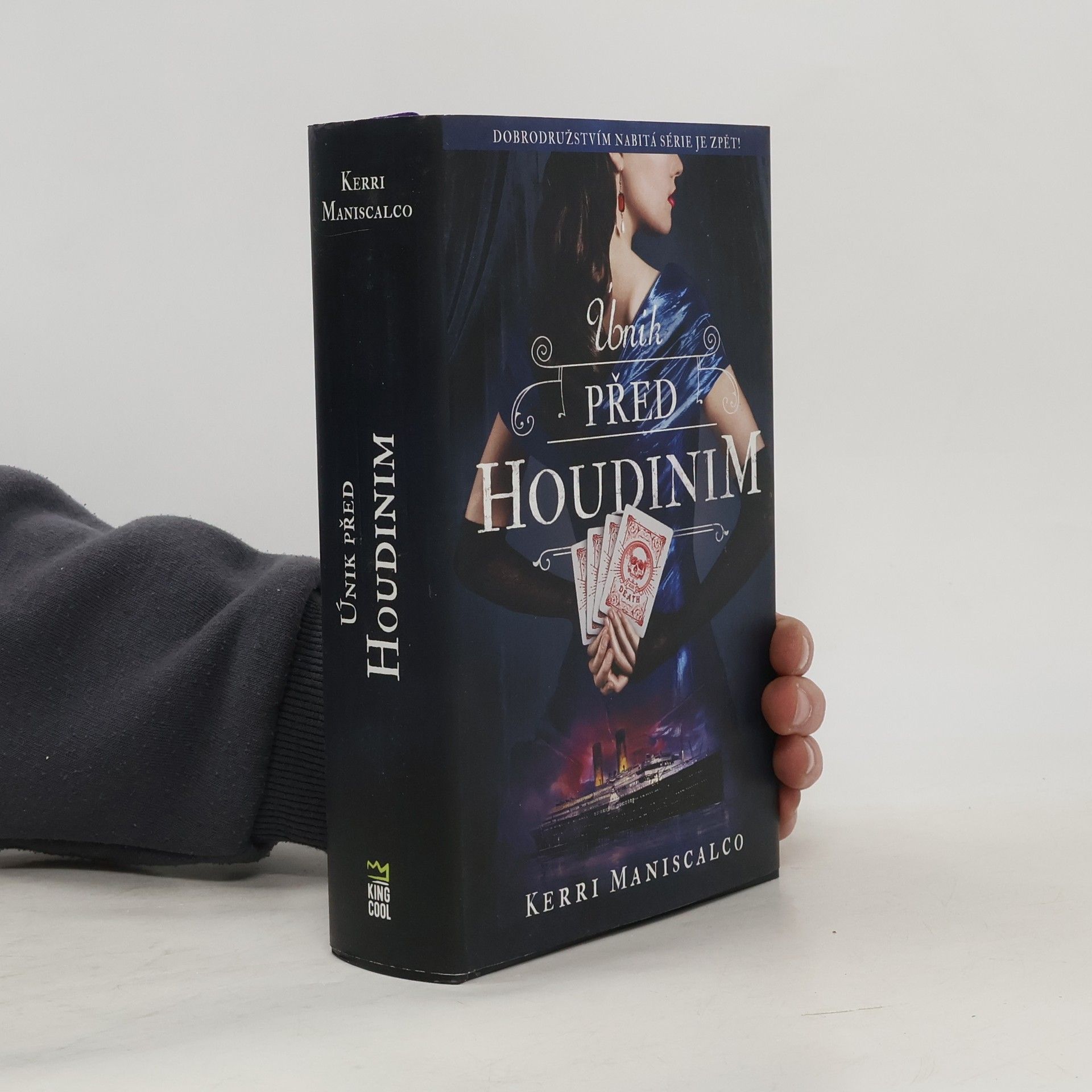 Kerri Maniscalco Únik před Houdinim