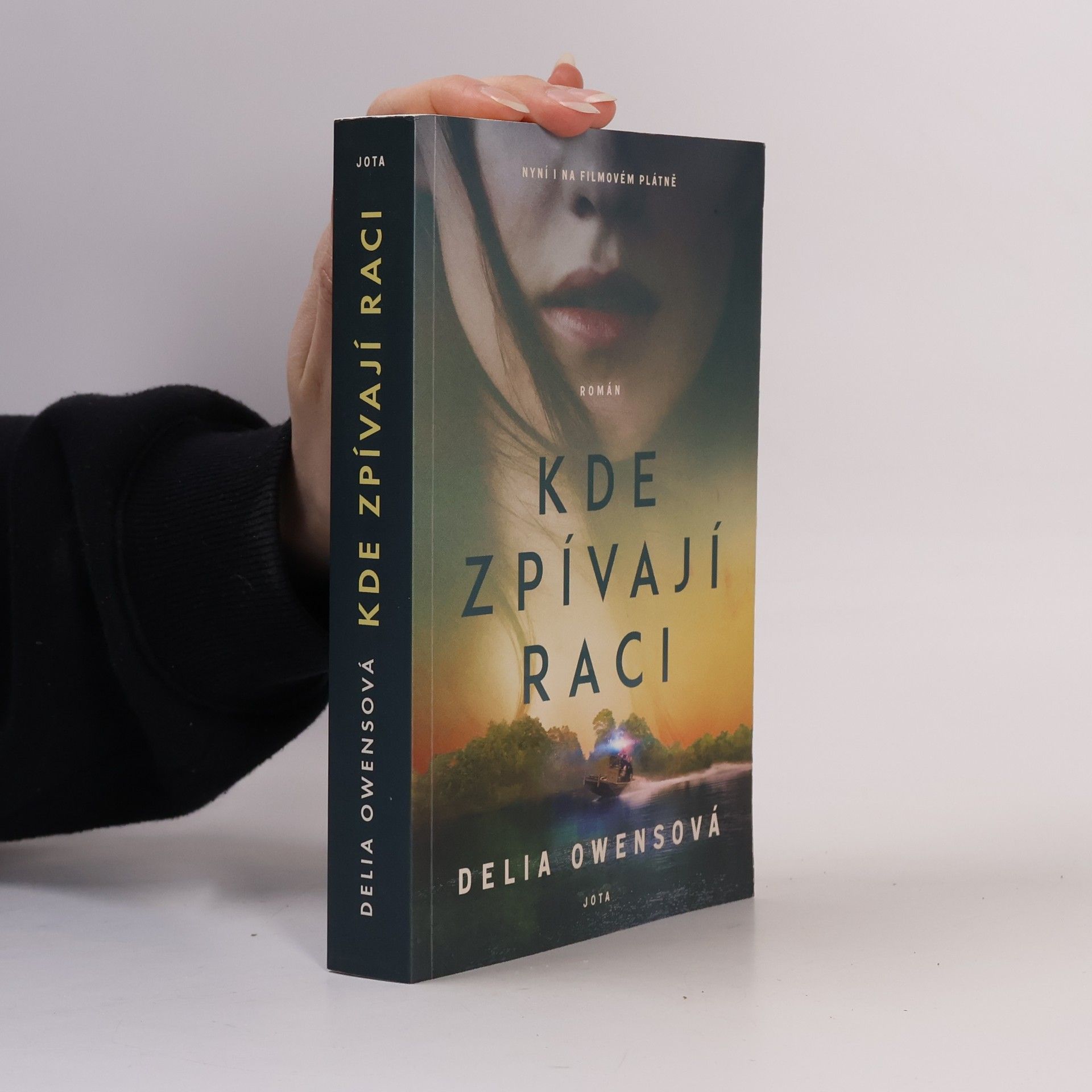 Delia Owens Kde zpívají raci