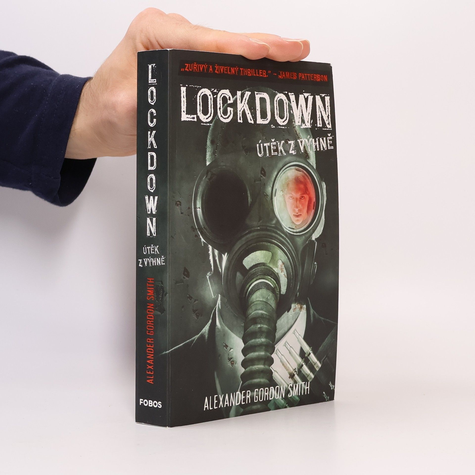 Alexander Gordon Smith Lockdown