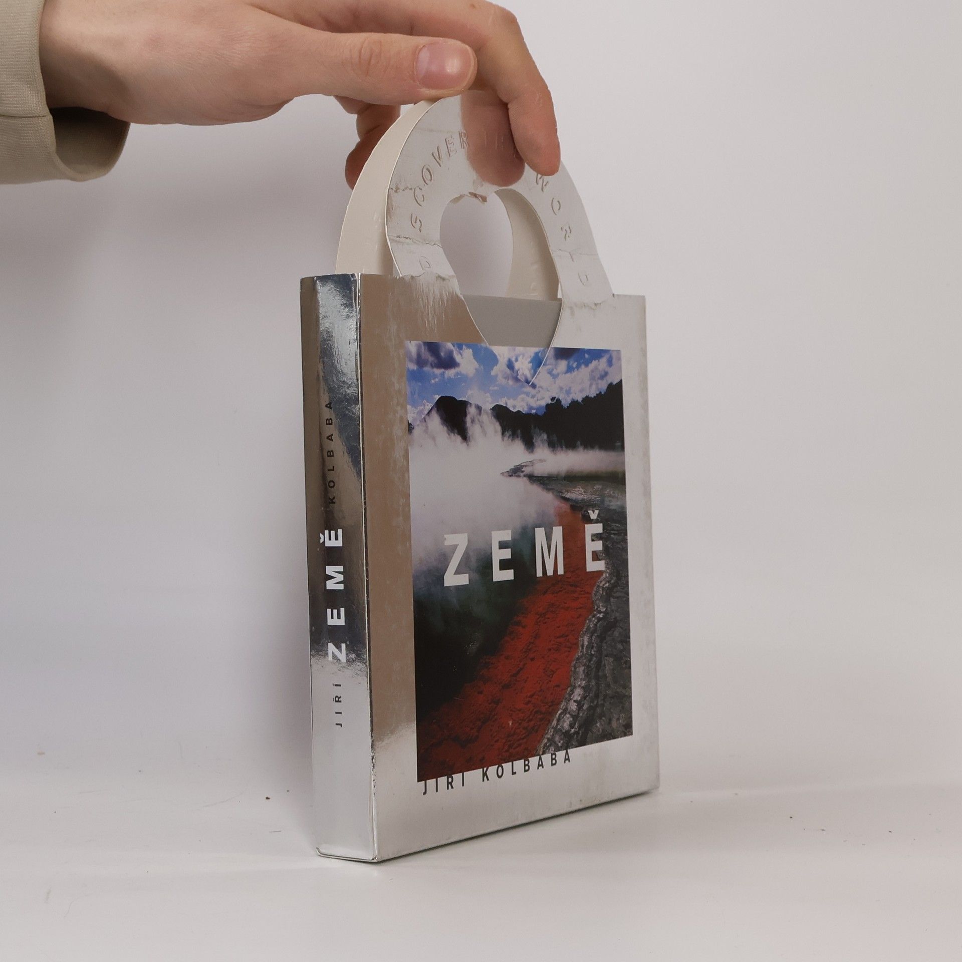 Jiří Kolbaba Země