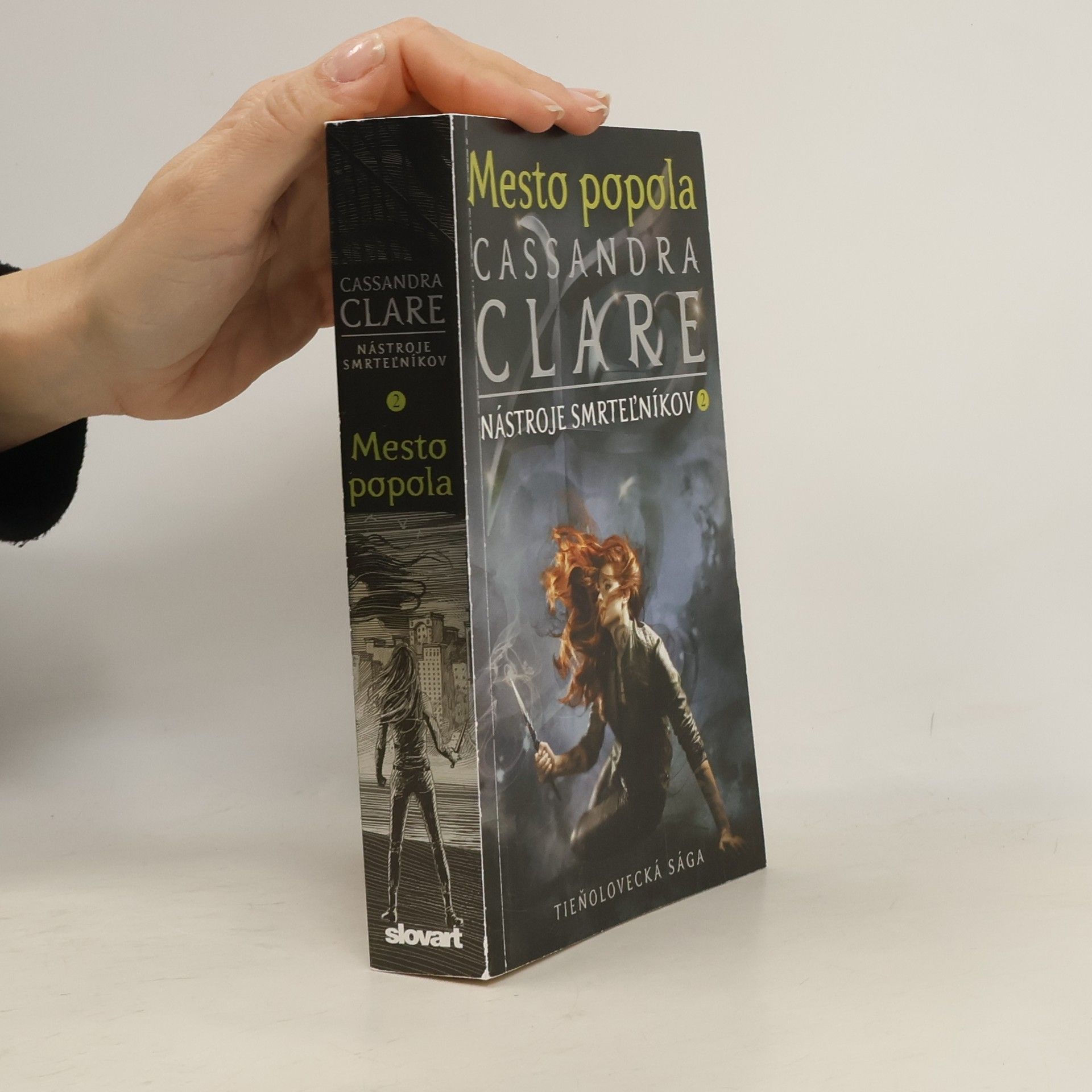 Cassandra Clare Mesto popola