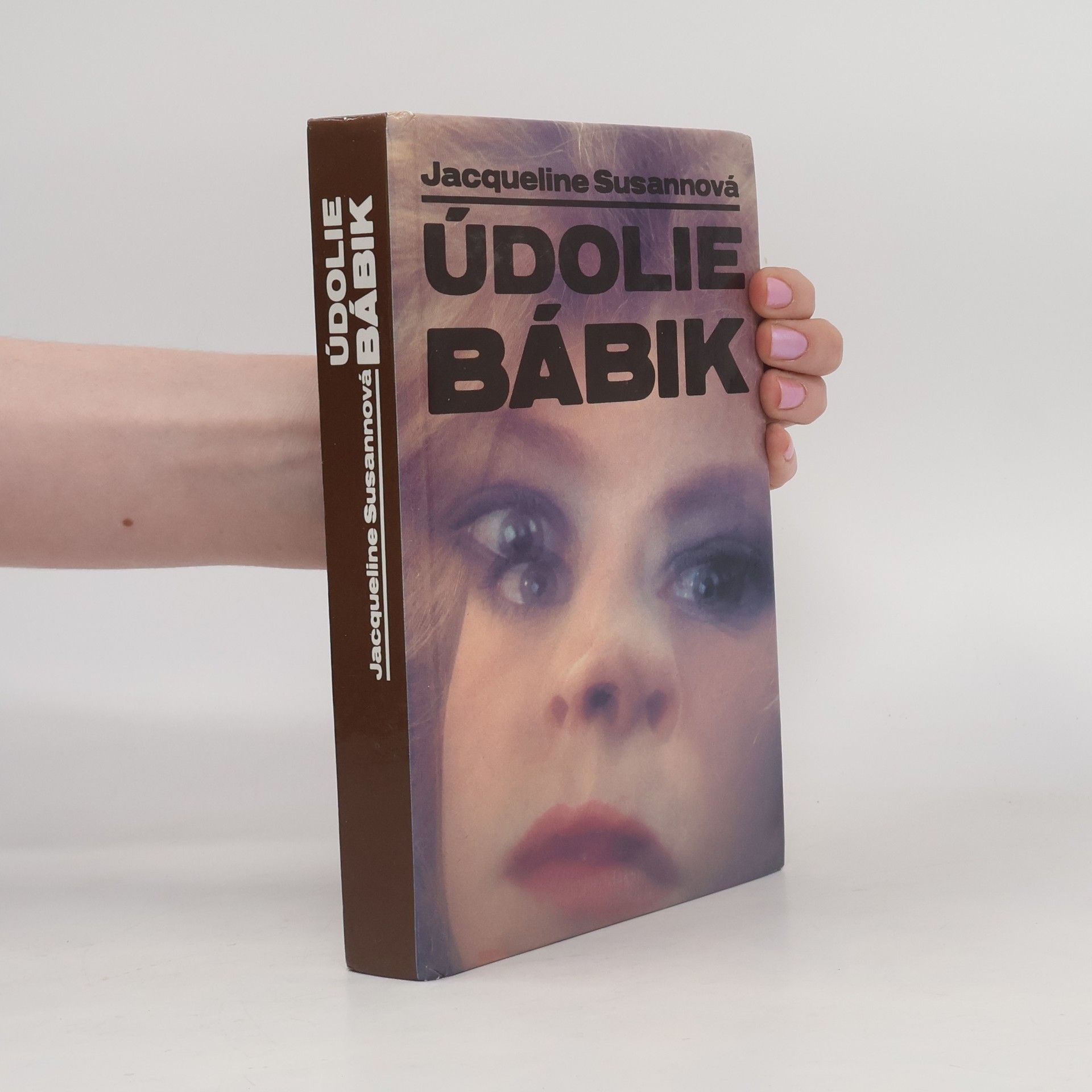 Jacqueline Susann Údolie bábik
