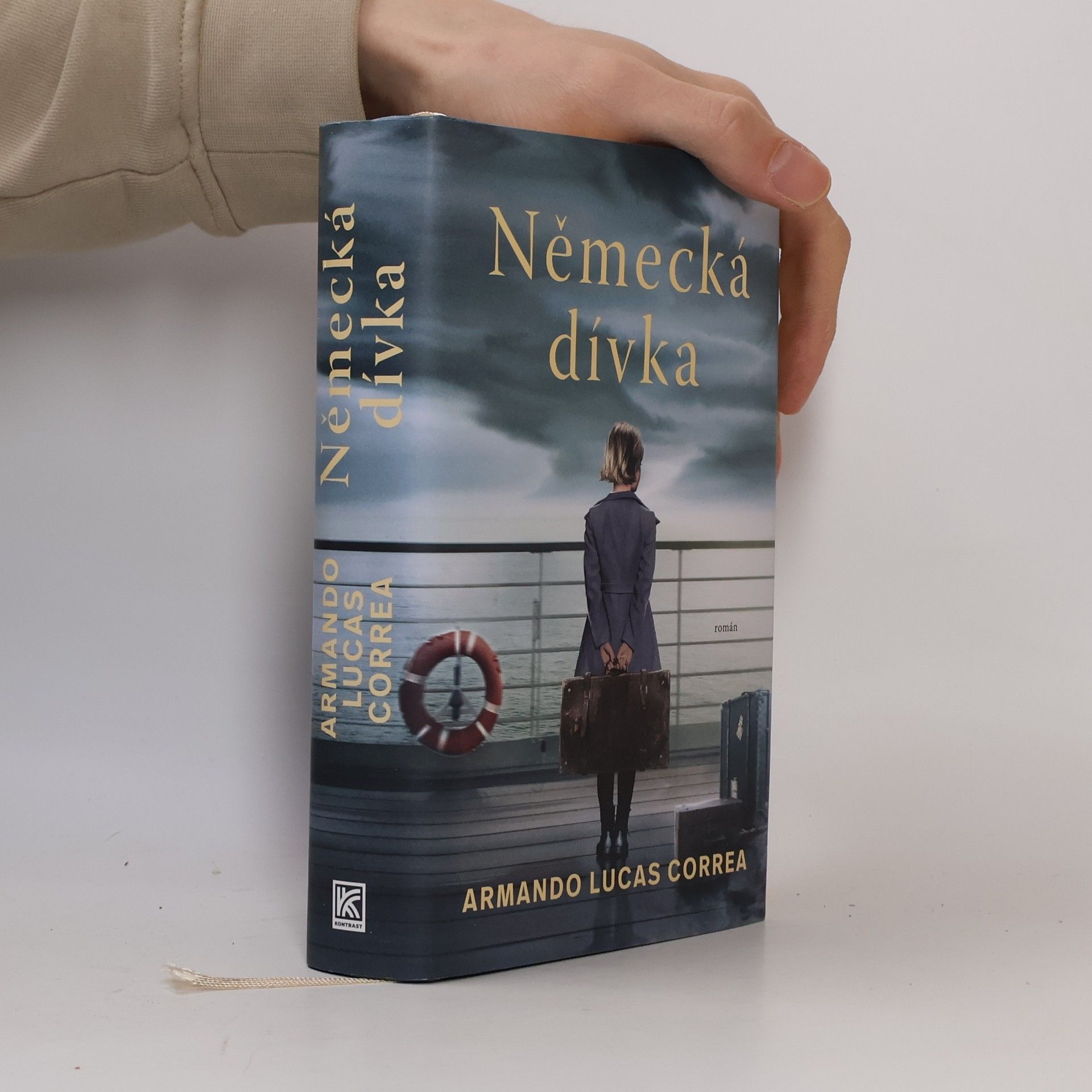 Armando Lucas Correa Německá dívka