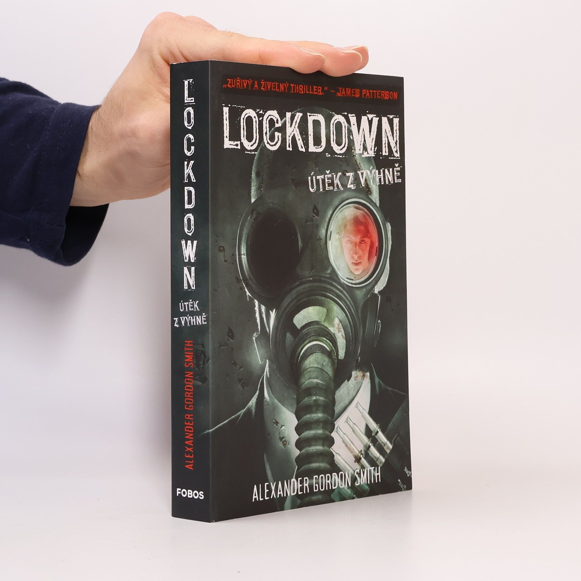 Alexander Gordon Smith Lockdown
