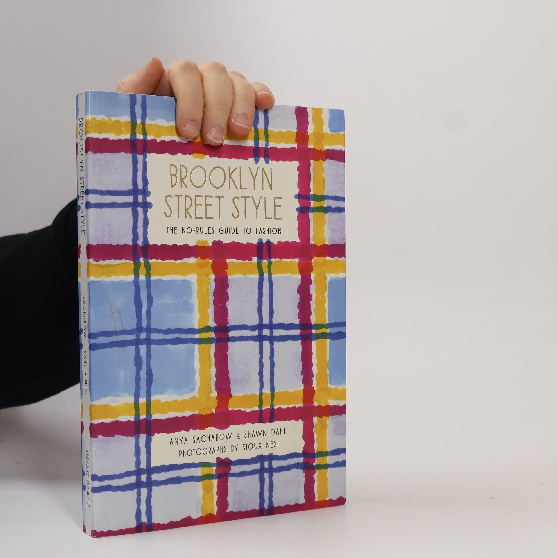Anya Sacharow Brooklyn street style