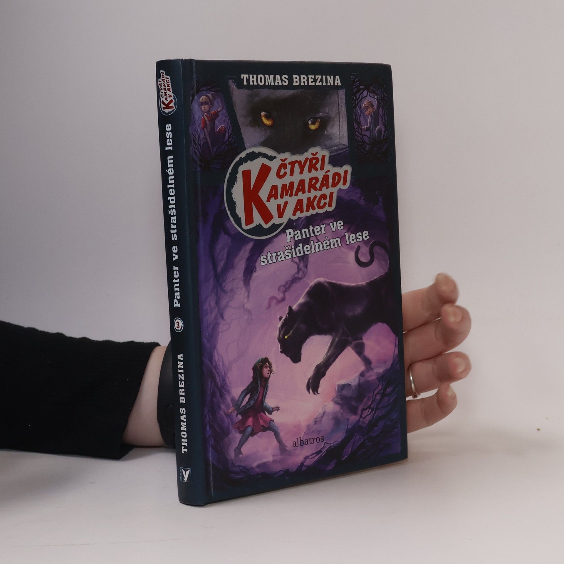 Panter ve strašidelném lese