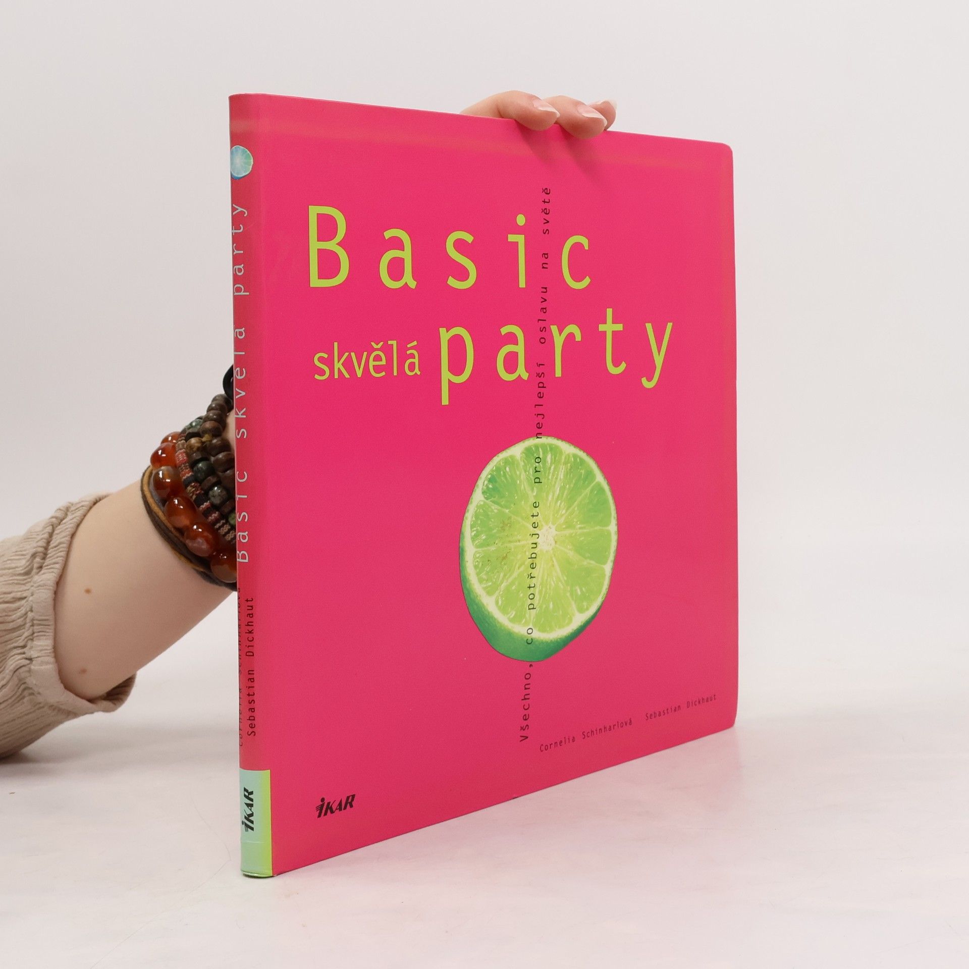 Cornelia Schinharl Basic skvělá party