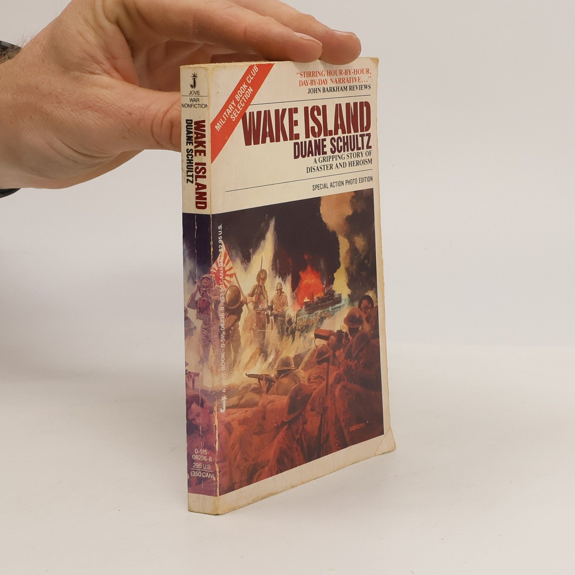 Duane P. Schultz Wake Island: Special Action Photo Edition