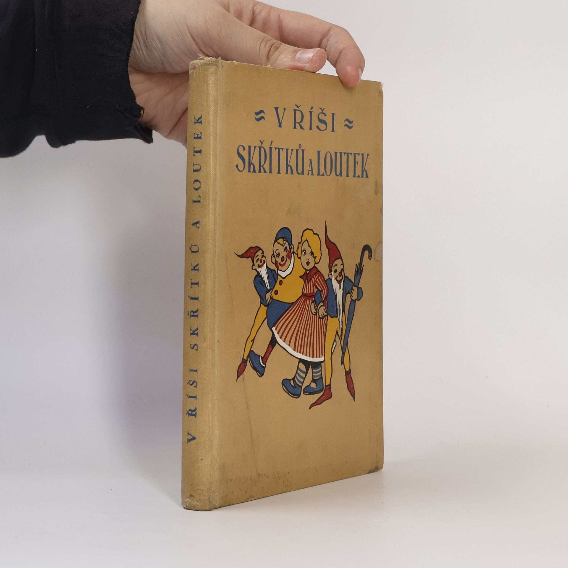 V říši skřítků a loutek