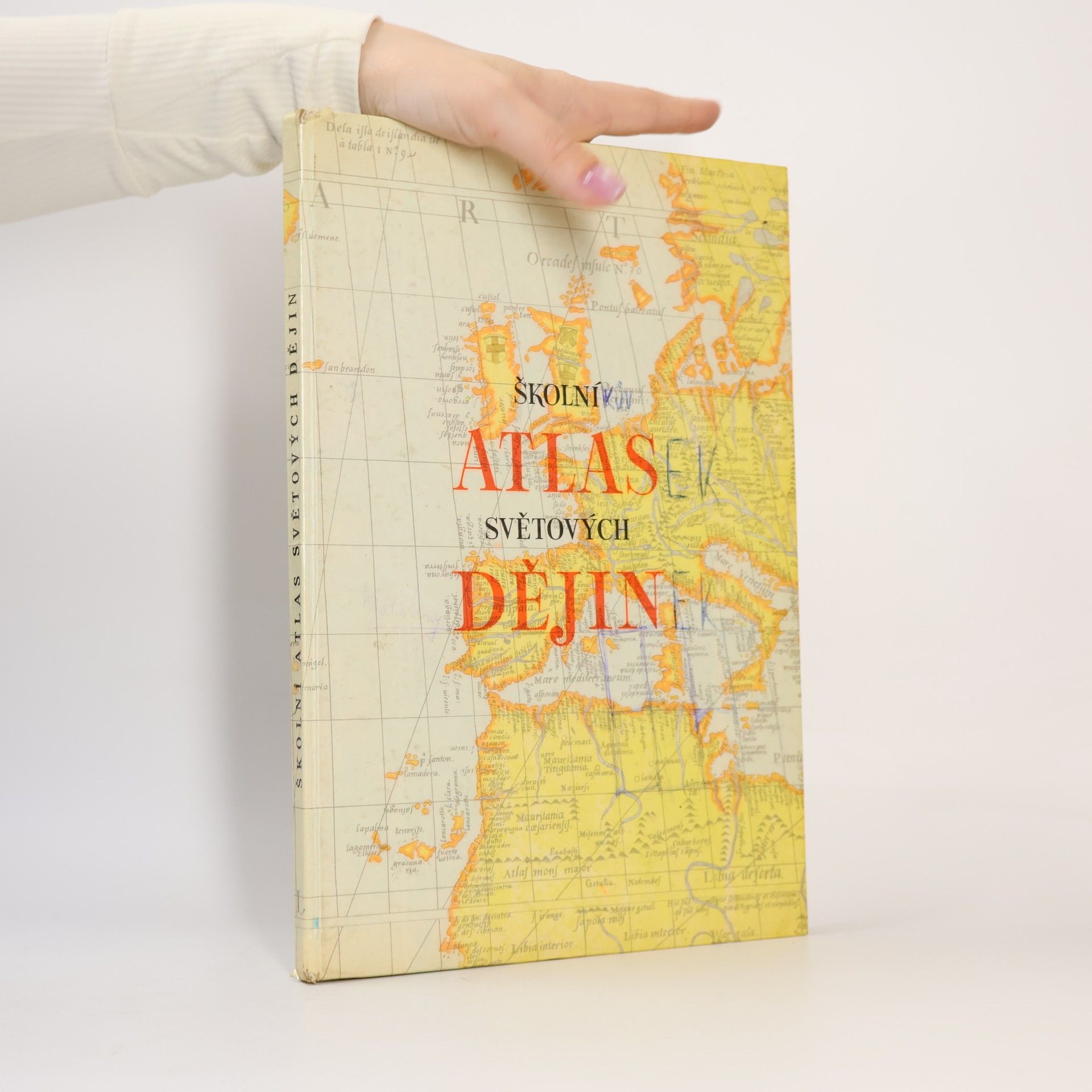 Autorenkollektiv Školní atlas světových dějin