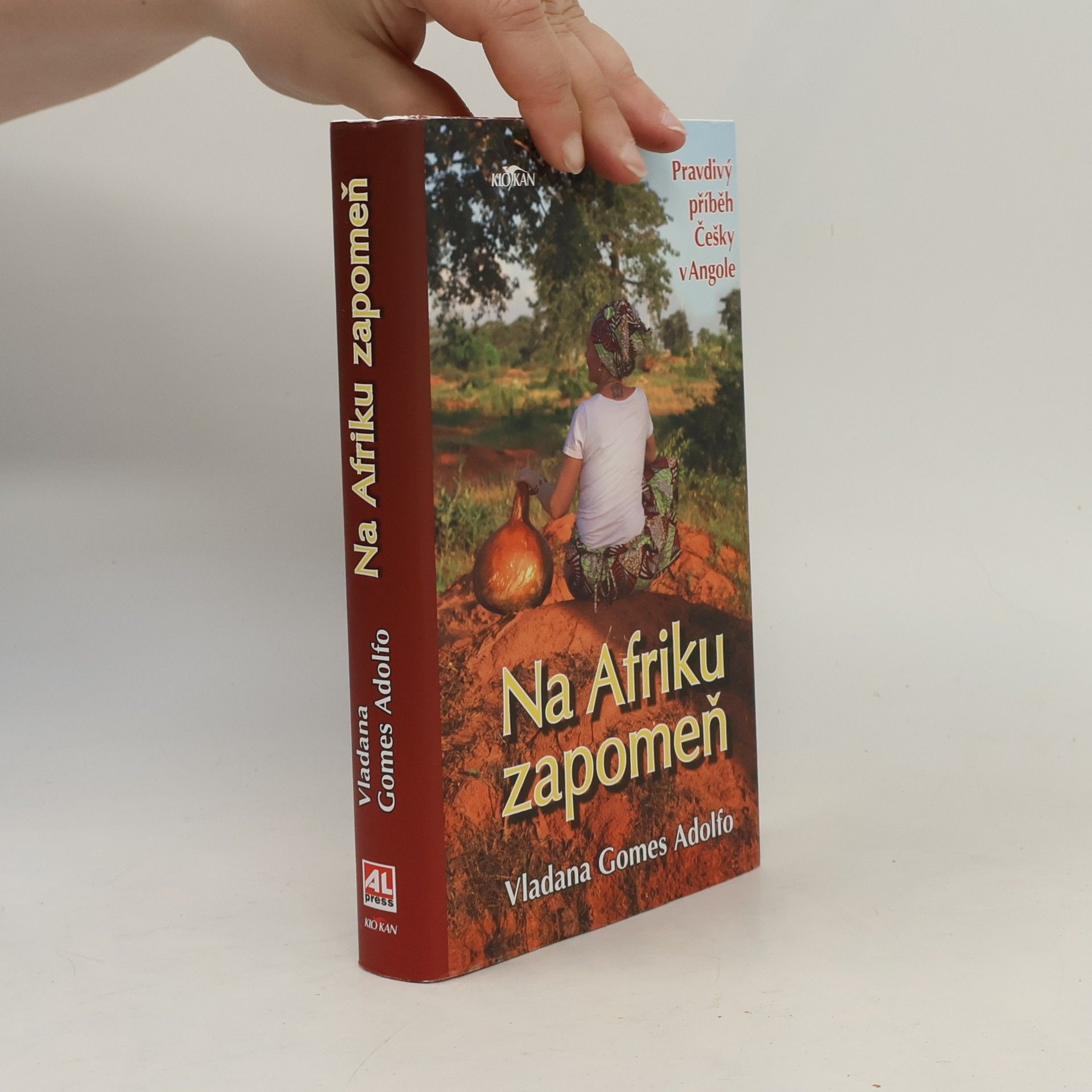 Vladana Gomes Adolfo Na Afriku zapomeň. Pravdivý příběh Češky v Angole