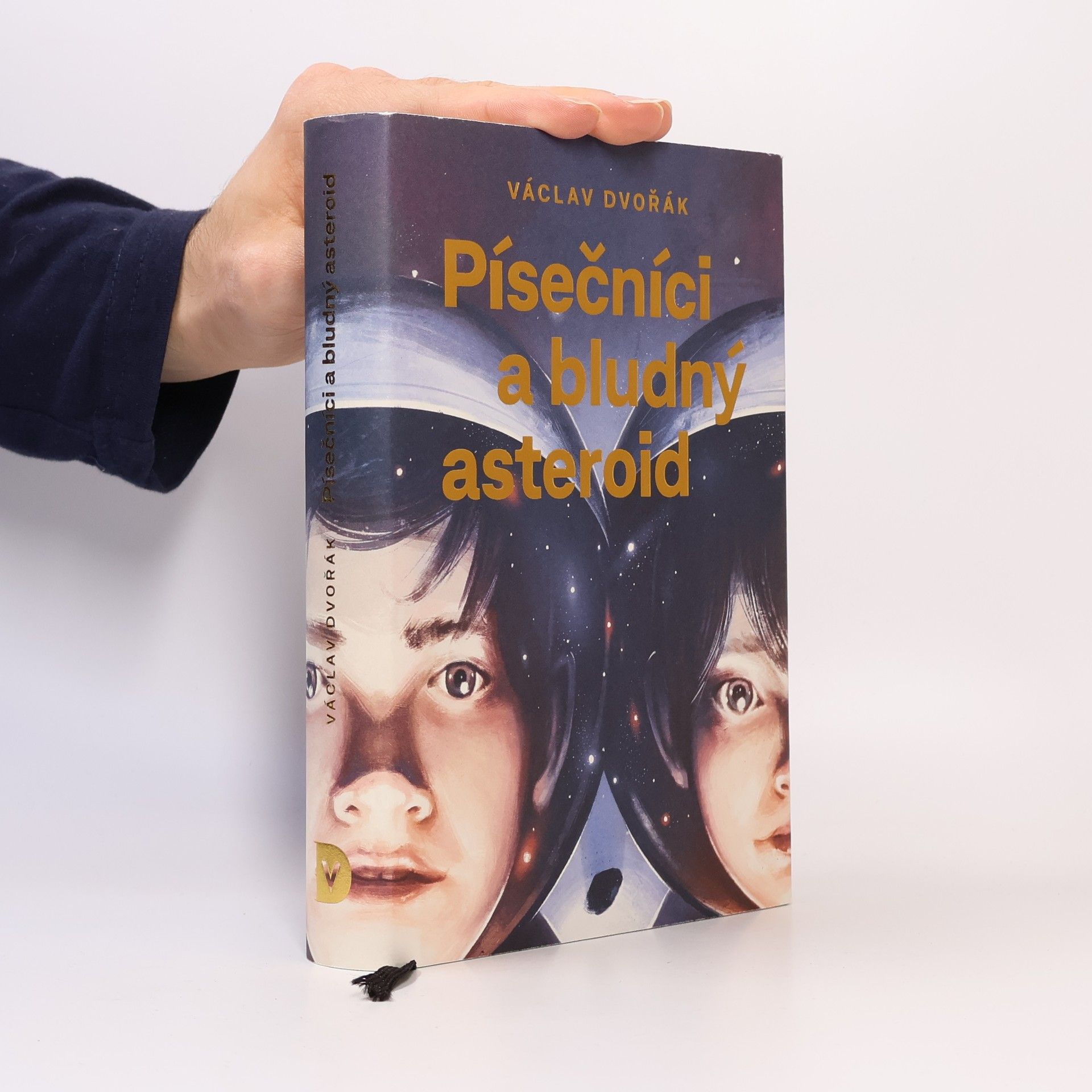 Václav Dvořák Písečníci a bludný asteroid