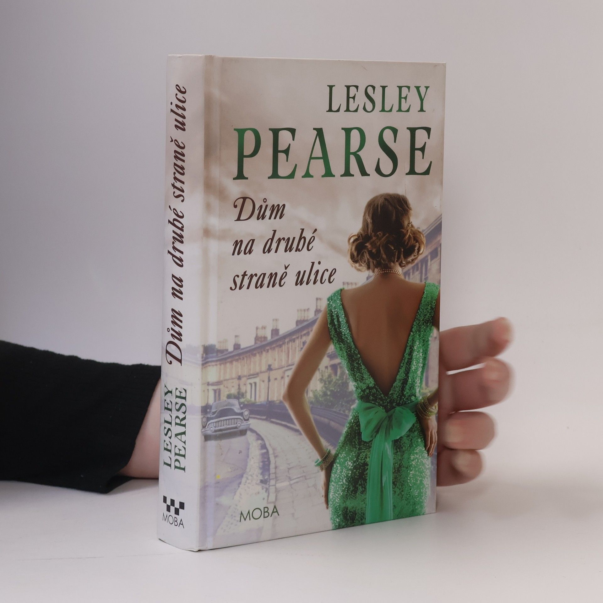 Lesley Pearse Dům na druhé straně ulice