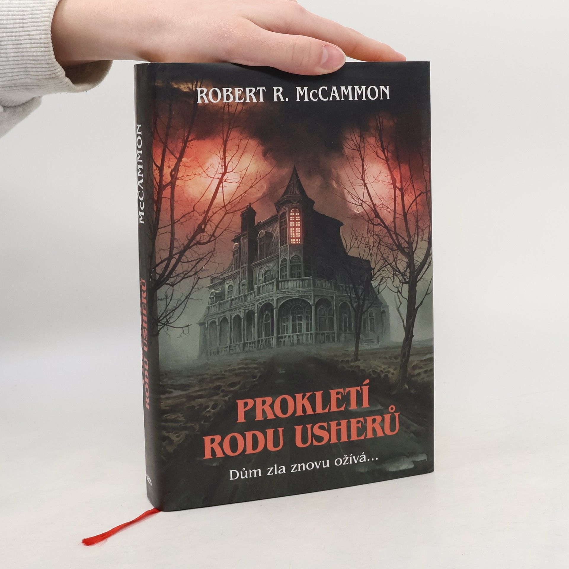 Robert R. McCammon Prokletí rodu Usherů