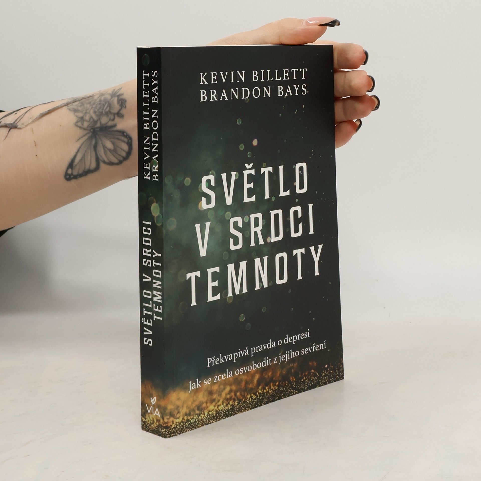 Kevin Billett Světlo v srdci temnoty