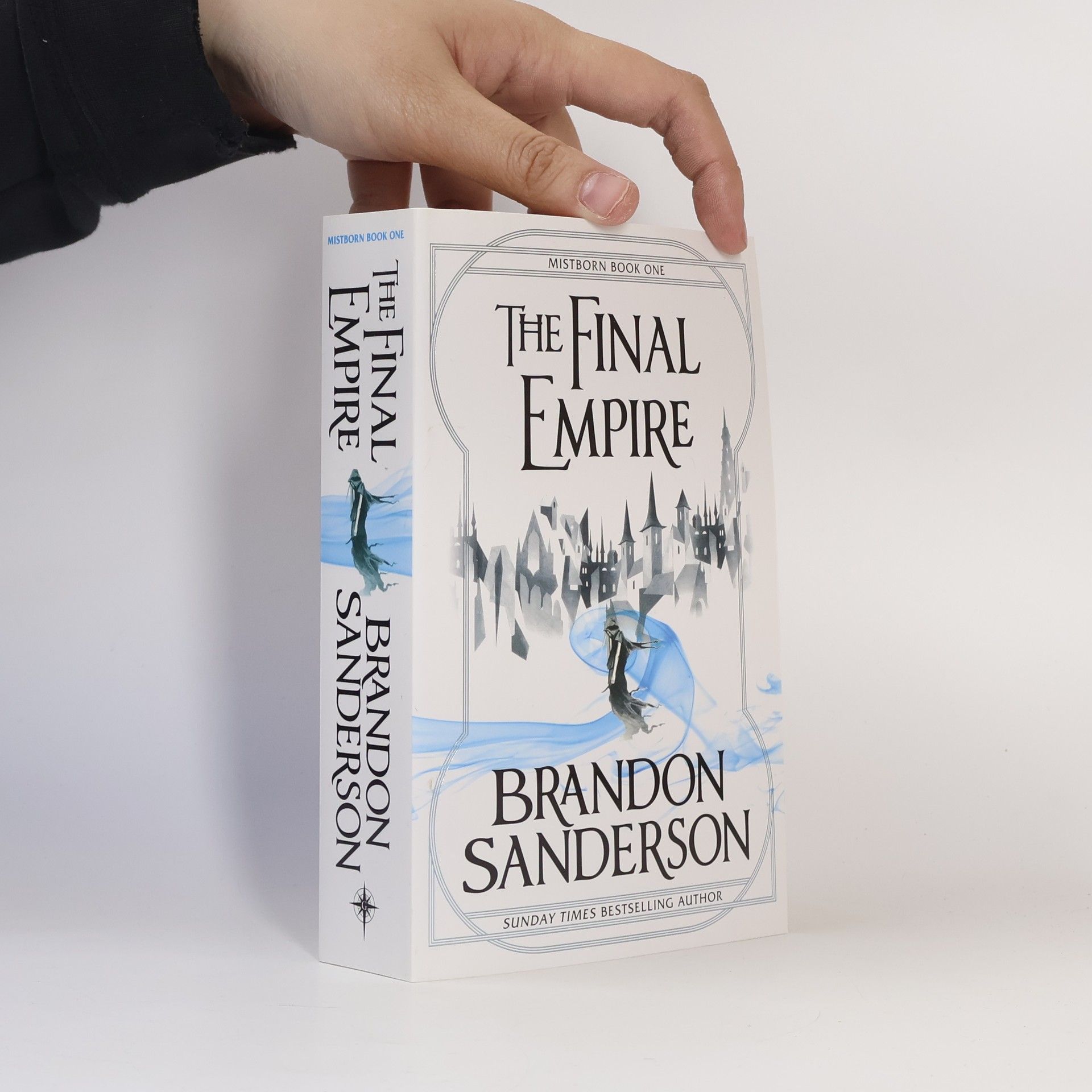 The final empire : Mistborn book one