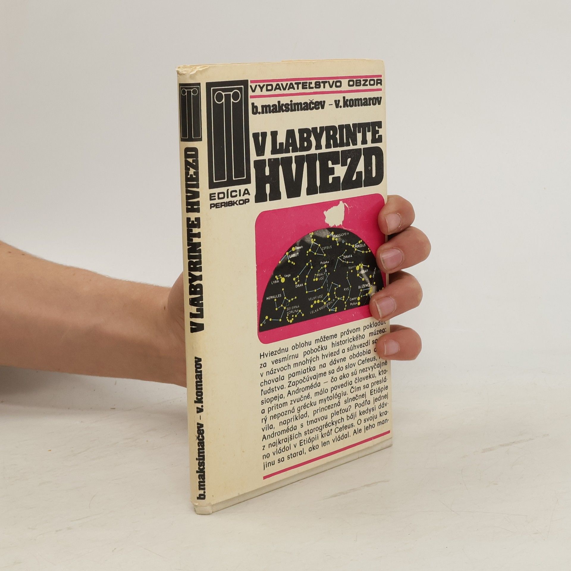 V. Komarov V labyrinte hviezd