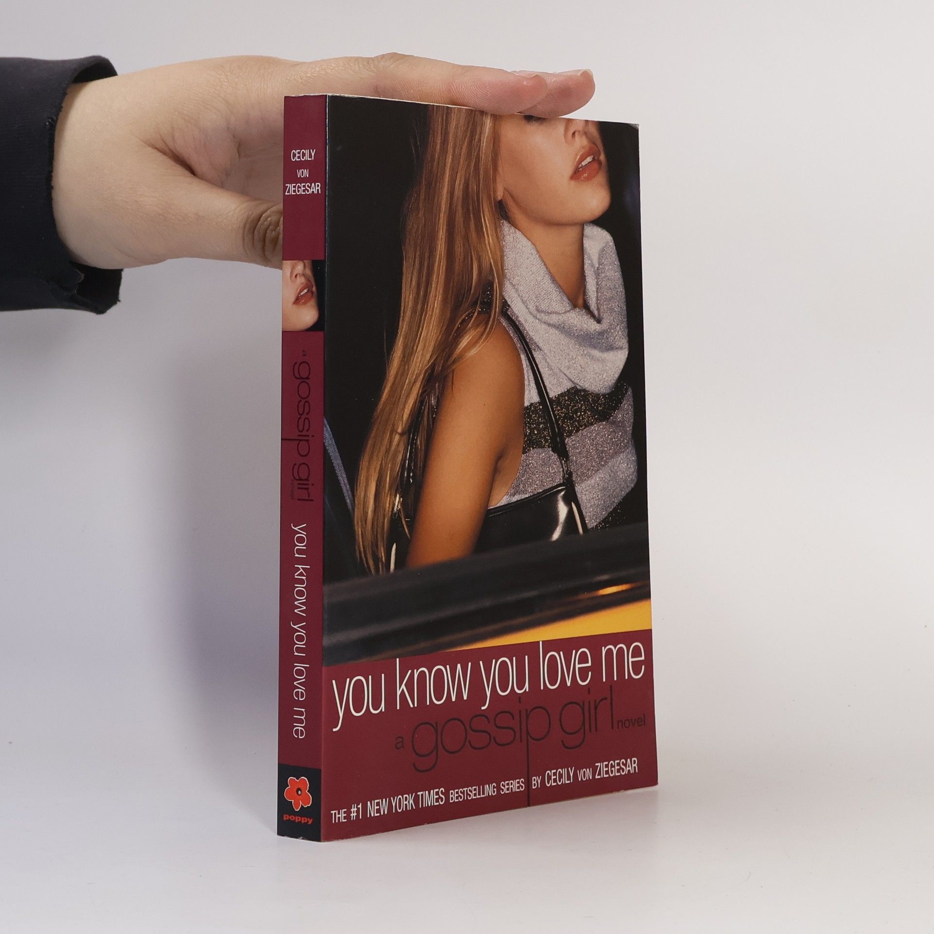 Gossip Girl. You Know You Love Me