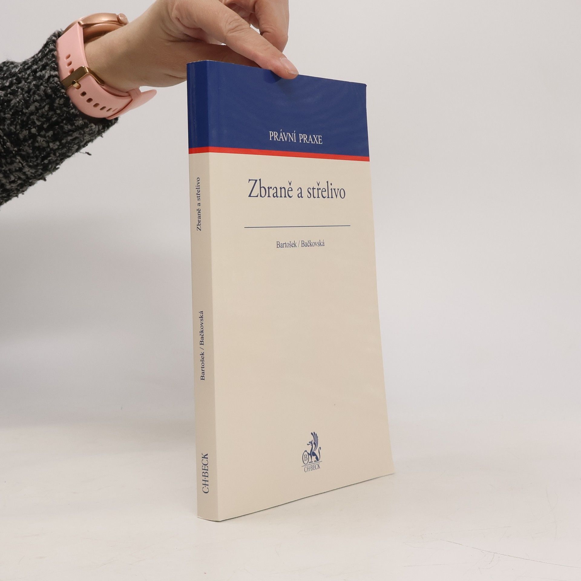 Milena Bačkovská Zbraně a střelivo