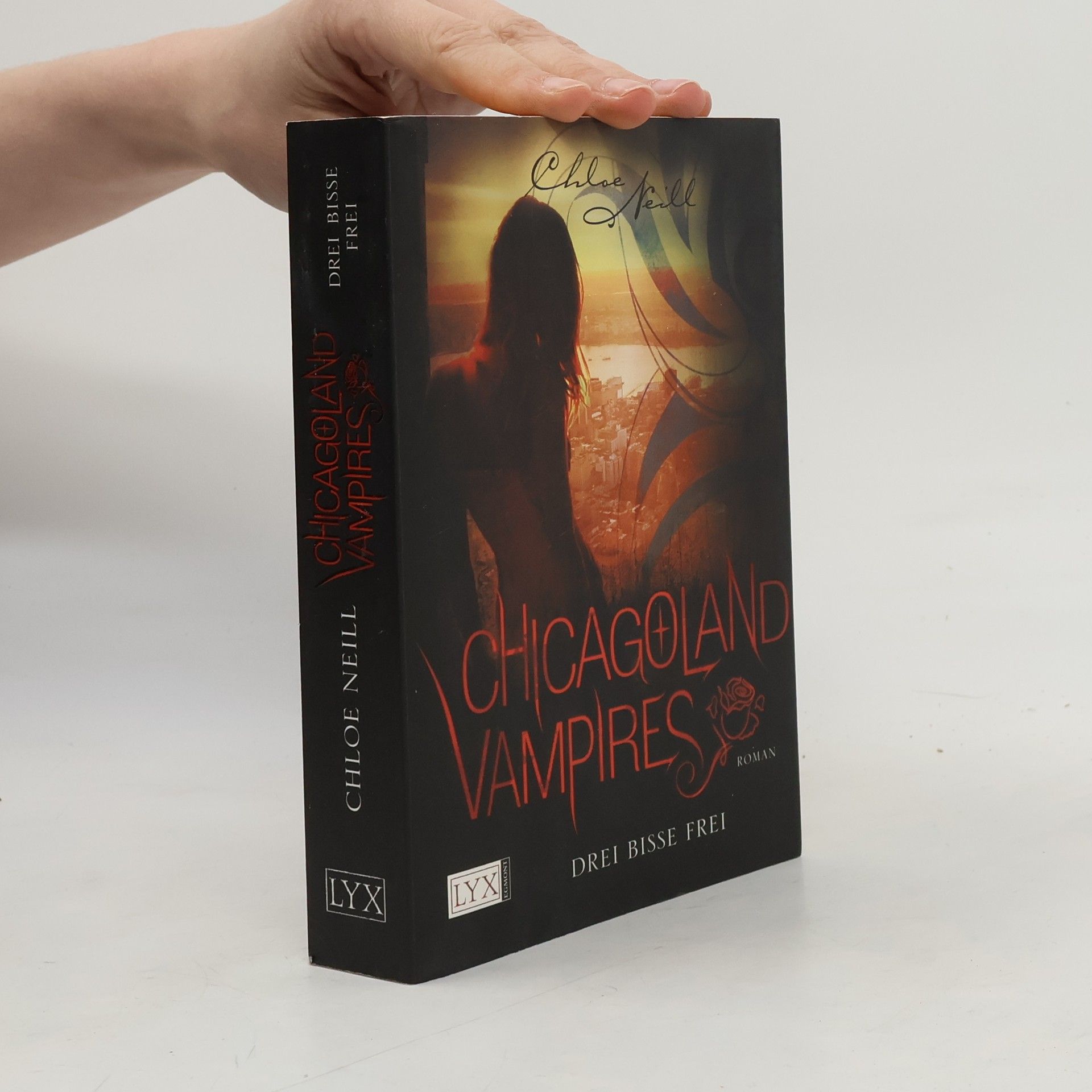 Chloe Neill Chicagoland Vampires