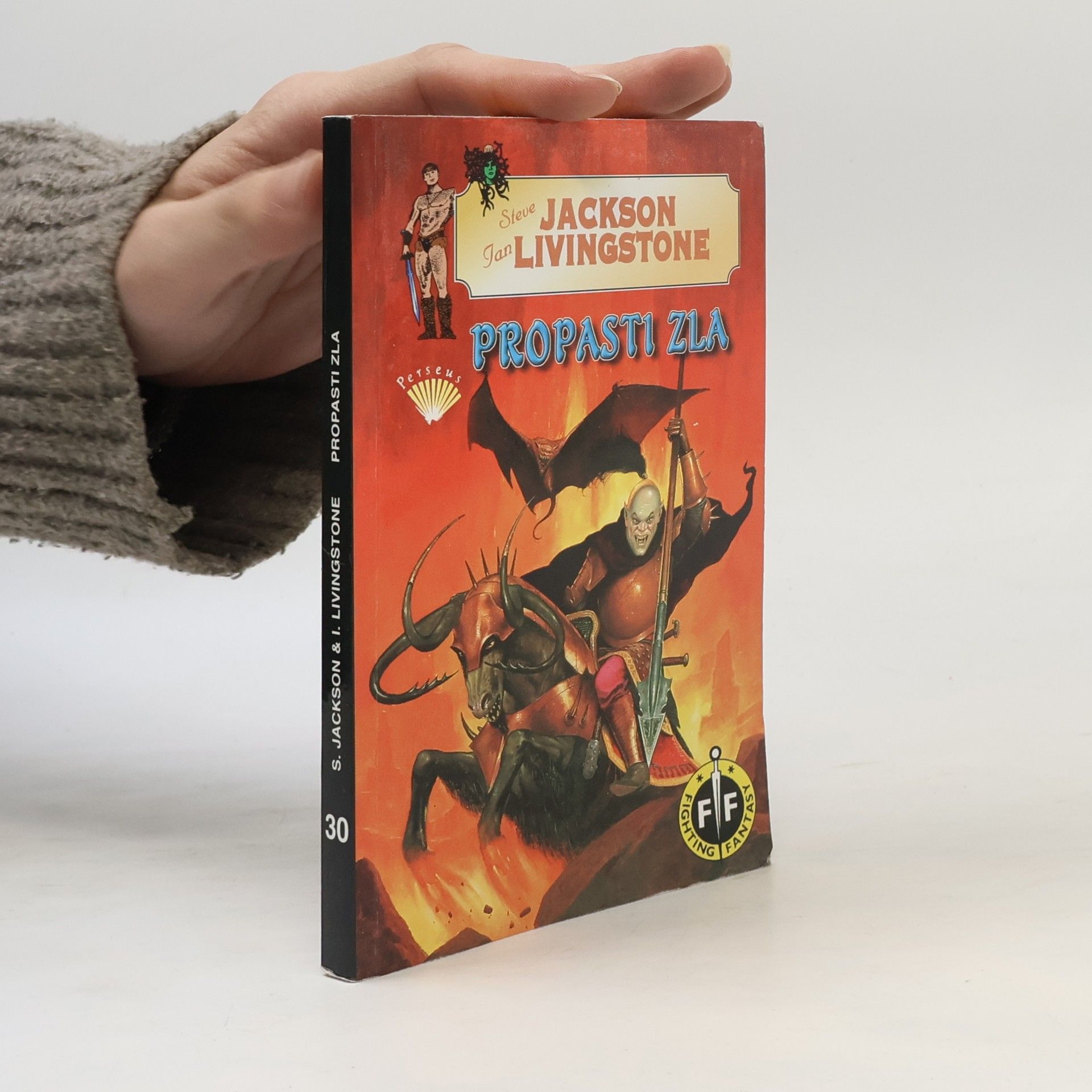 Luke Sharp Propasti zla