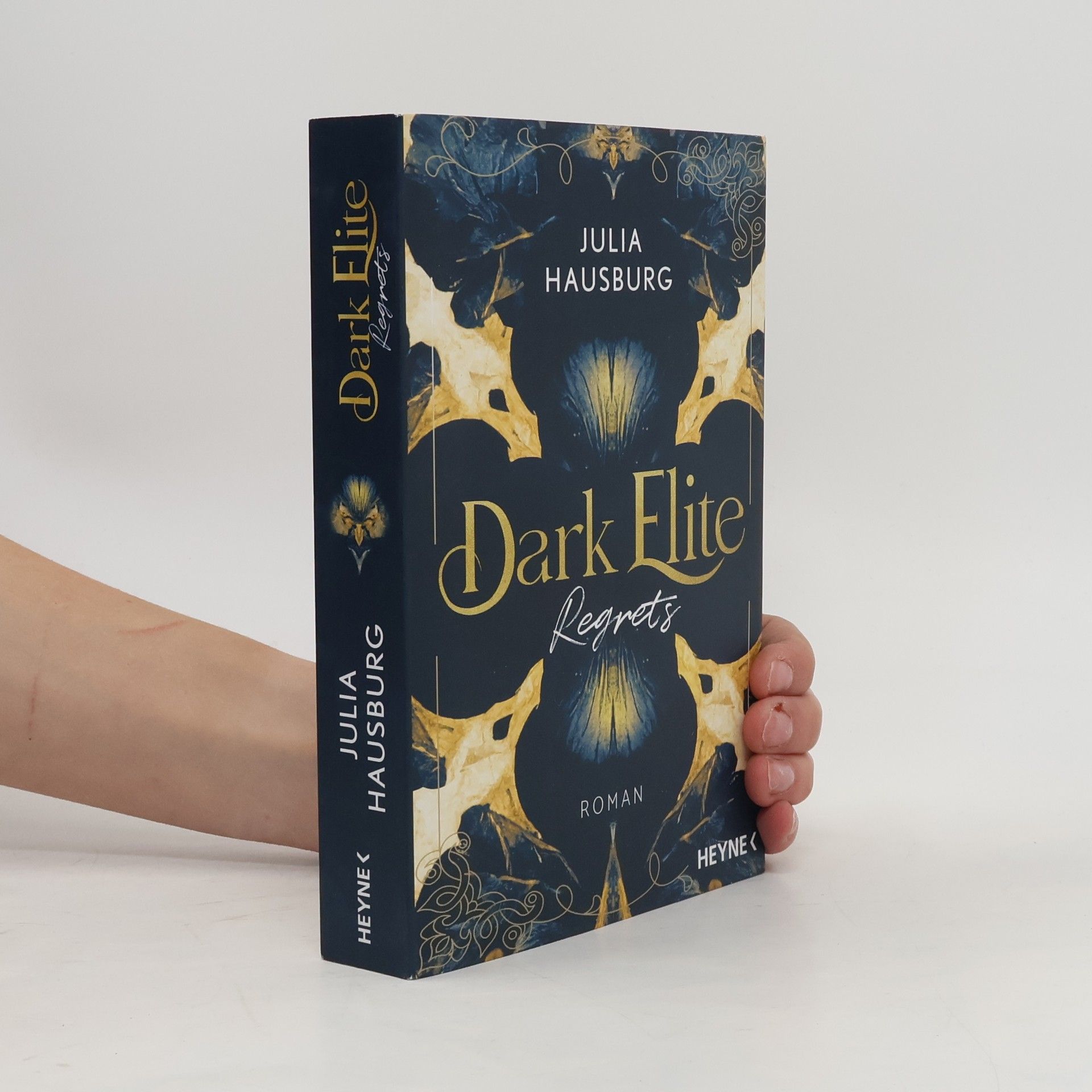 Julia Hausburg Dark Elite. Regrets