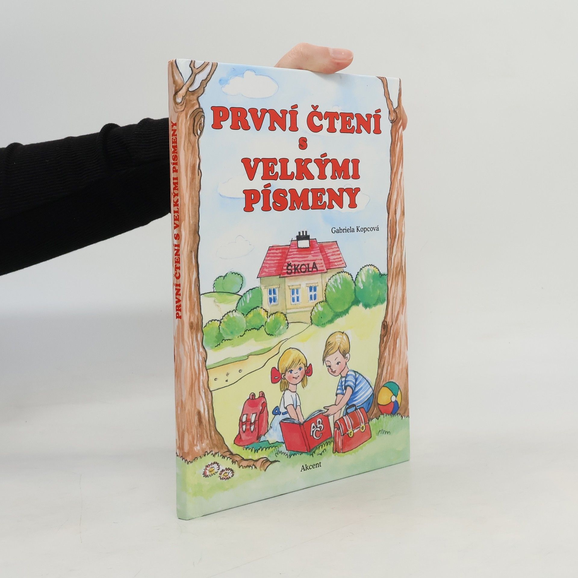 Gabriela Kopcová První čtení s velkými písmeny