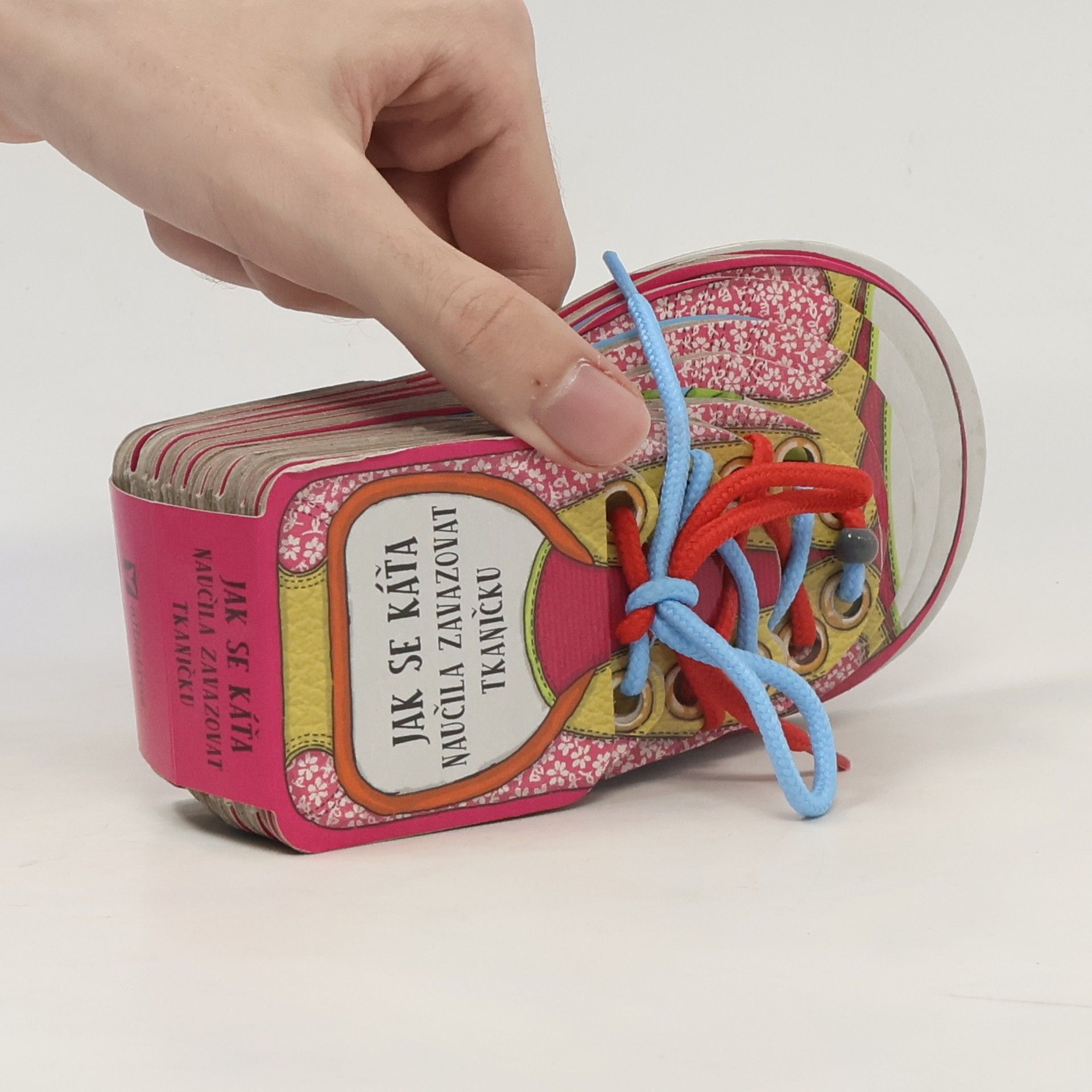 Oldřich Růžička Jak se Káťa naučila zavazovat tkaničku