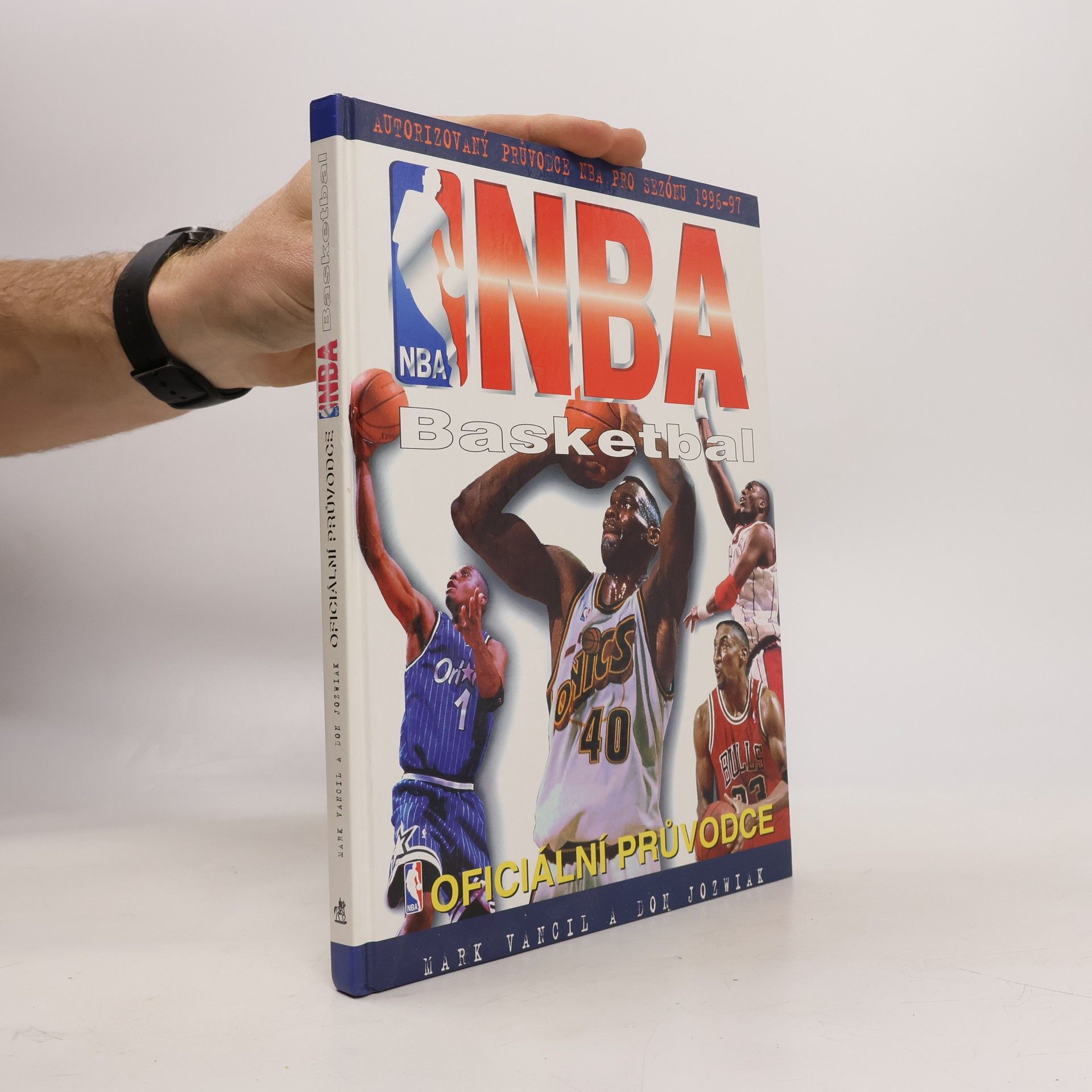 Mark Vancil NBA : basketbal: oficiální průvodce