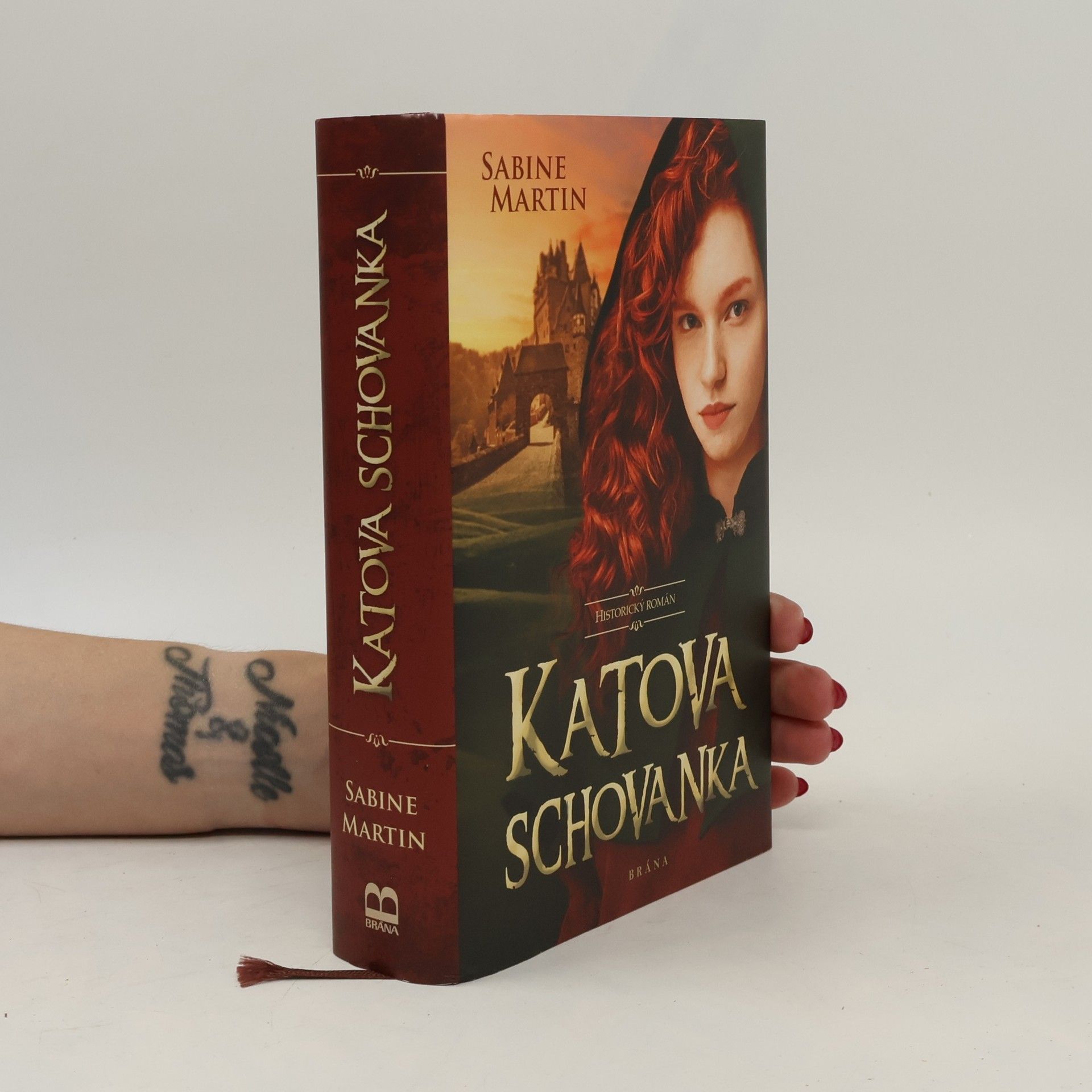 Sabine Martin Katova schovanka