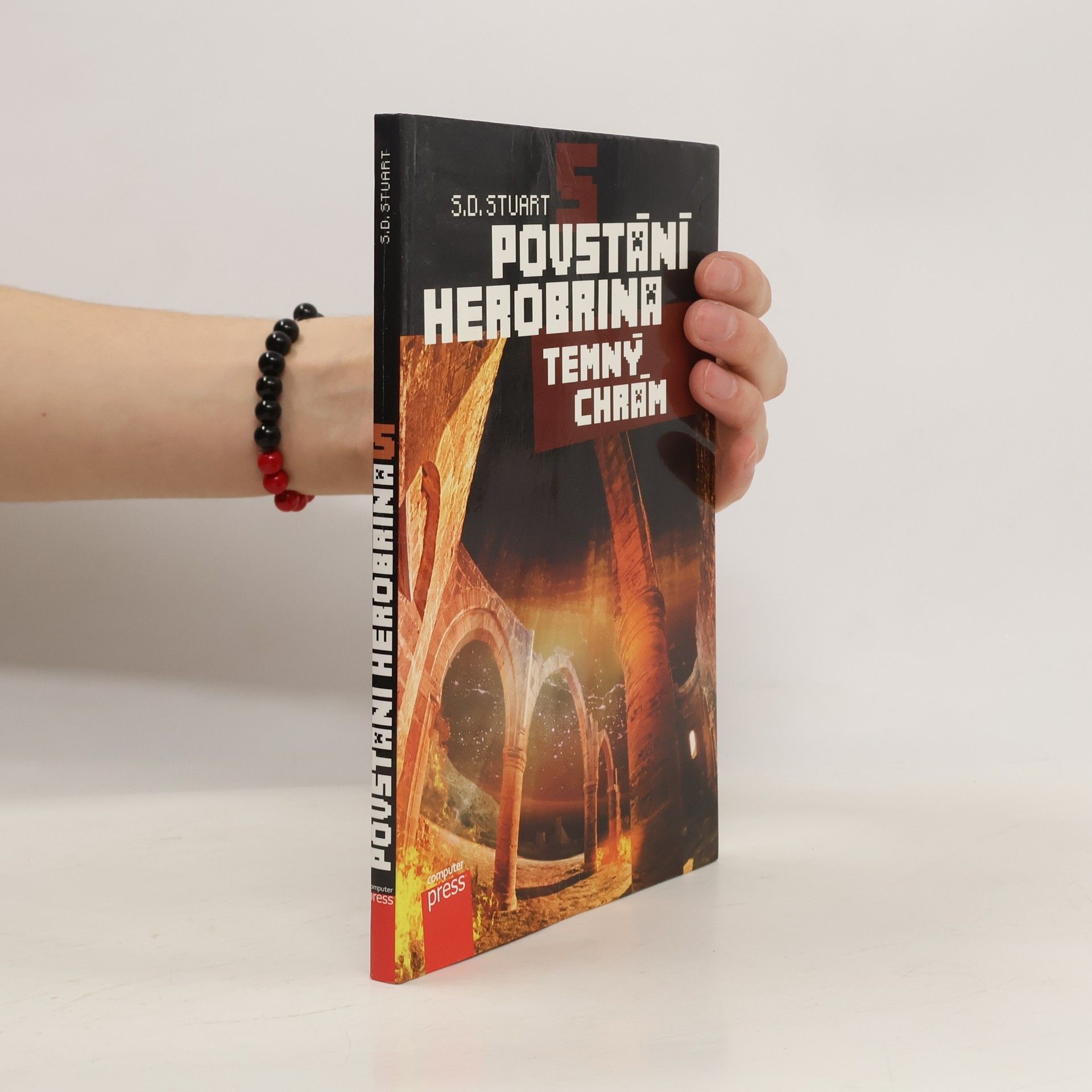 Povstání Herobrina. 5, Temný chrám