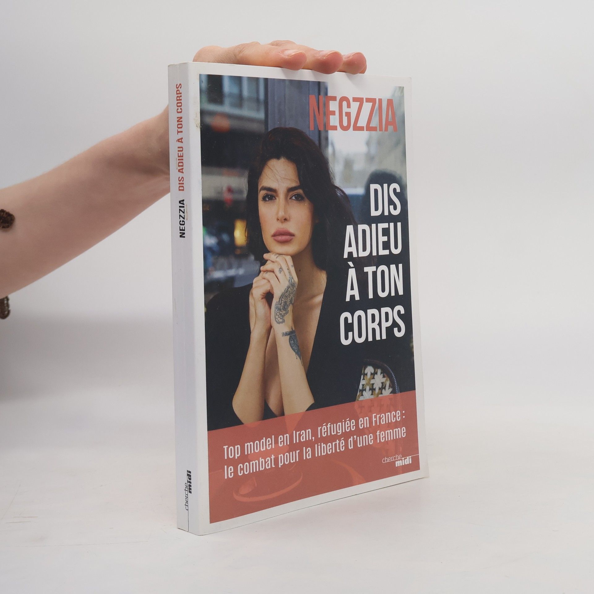 Negzzia Dis adieu à ton corps