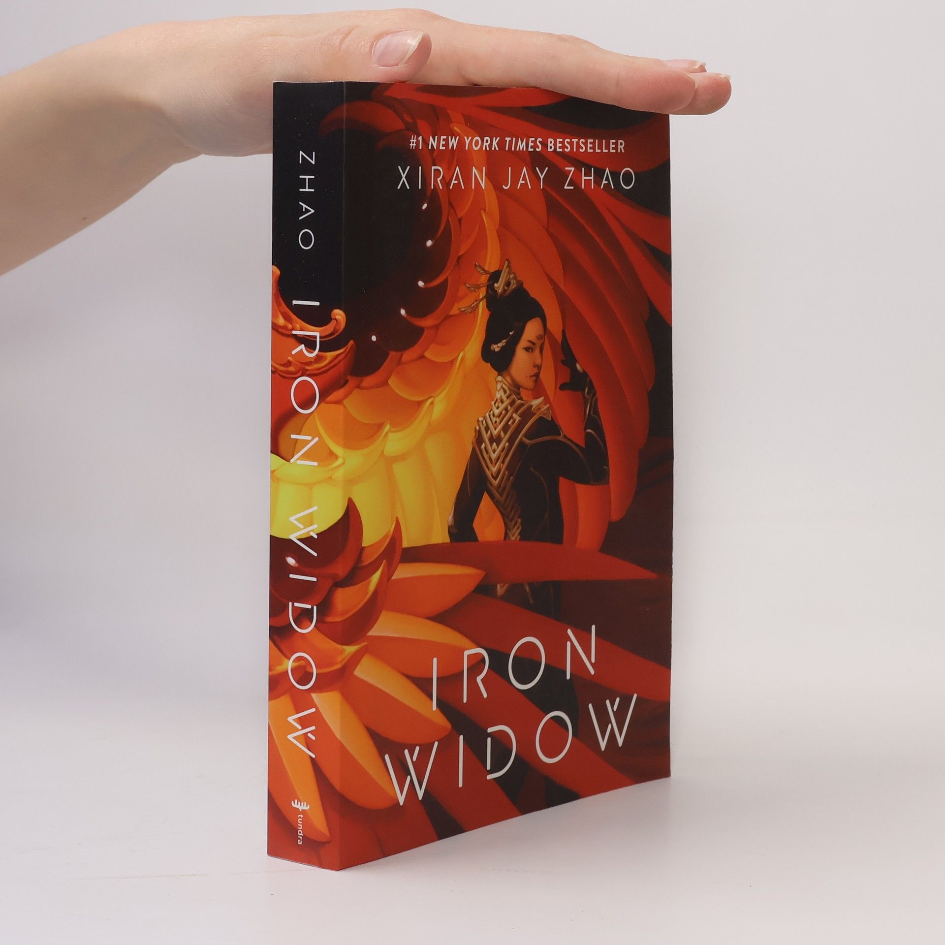 Xiran Jay Zhao Iron Widow