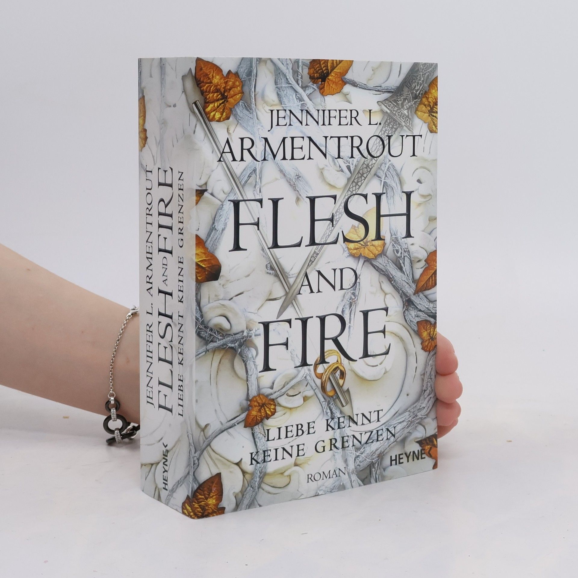 Jennifer Armentrout Flesh and Fire
