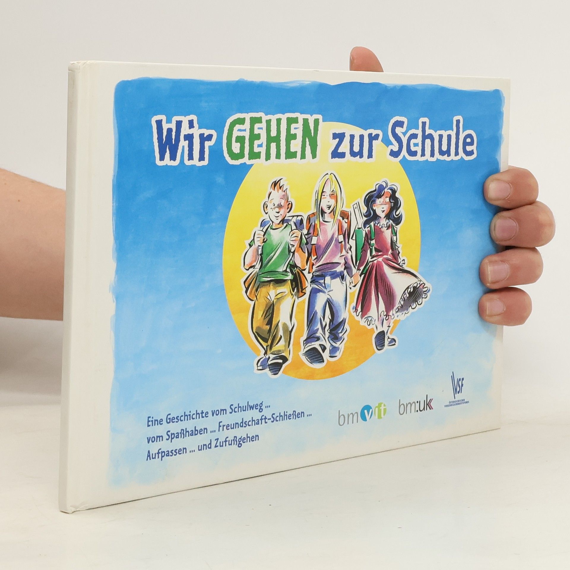 Wir gehen zur schule