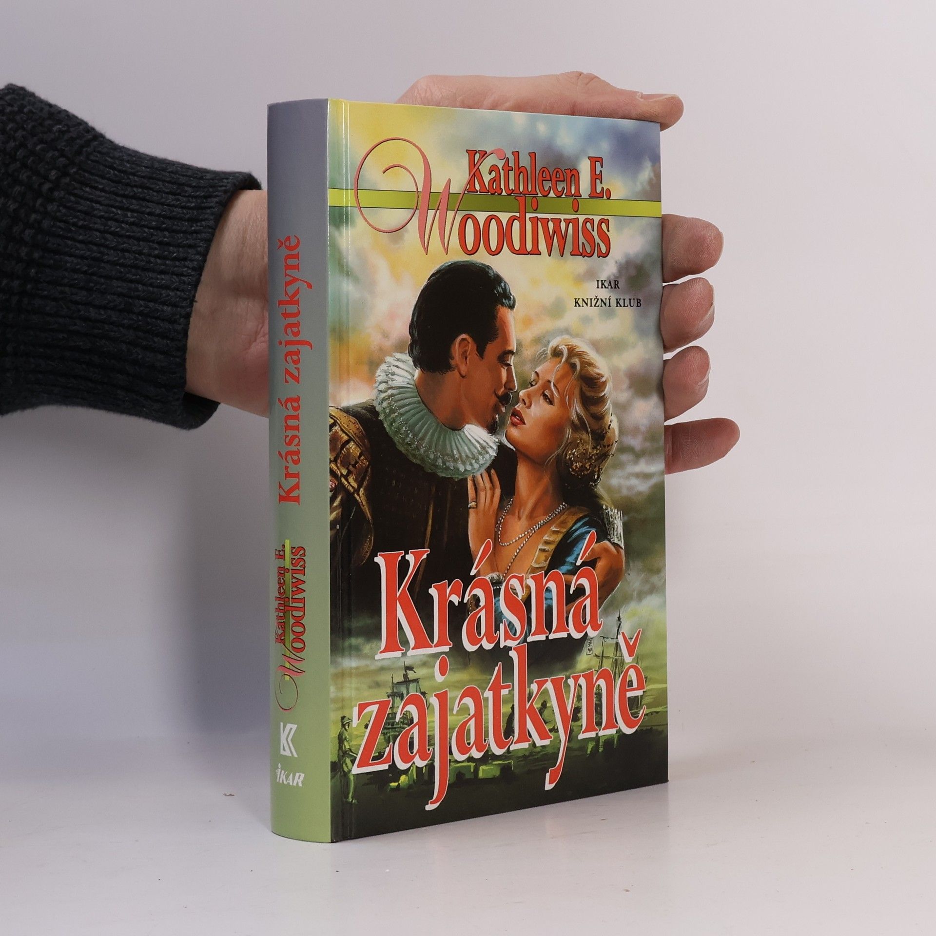 Kathleen E. Woodiwiss Krásná zajatkyně