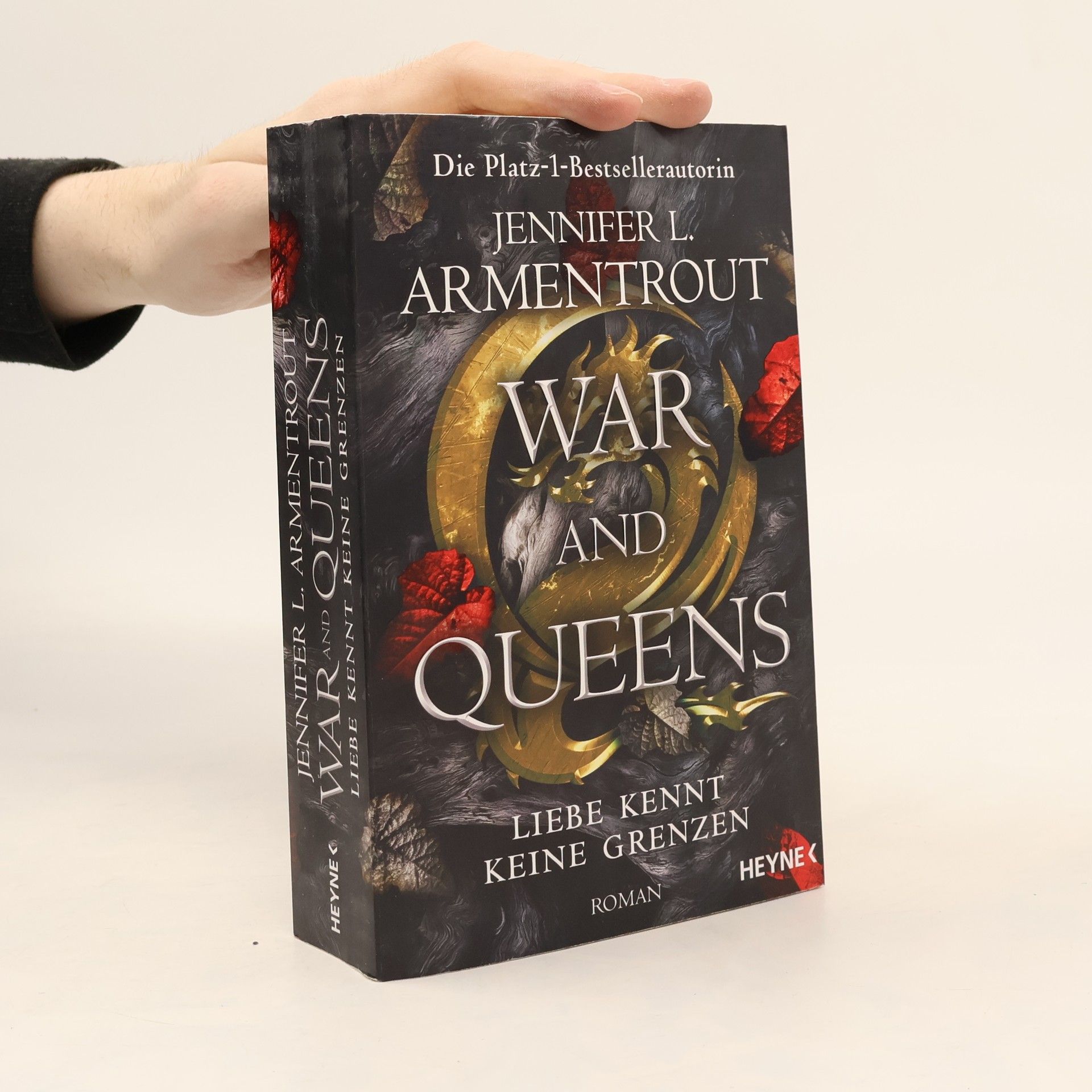 Jennifer Armentrout War and Queens
